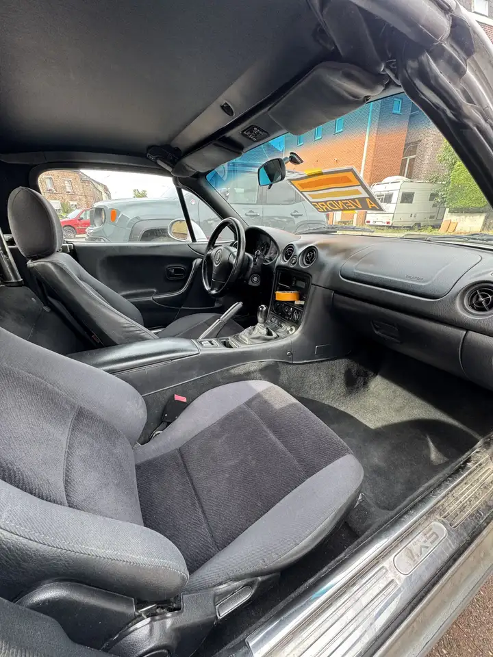 Mazda MX-5 1.6i 16v, foto 3
