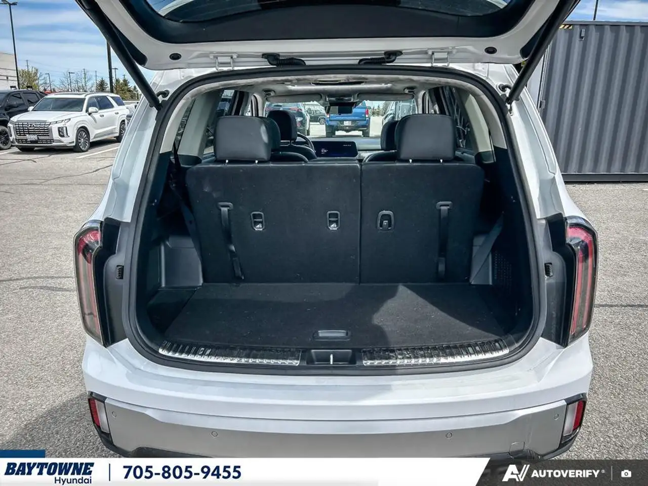 Kia Telluride снимка Kia Telluride