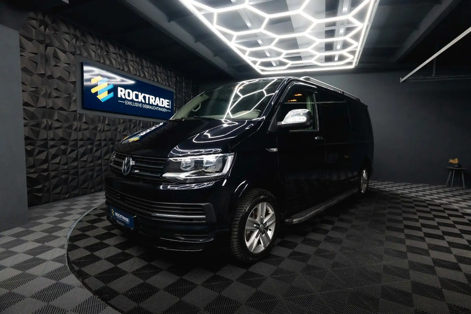 Volkswagen T6 Multivan 2.0 TDI DSG Lang *ACC*CarPlay*DAB* Noir - 1