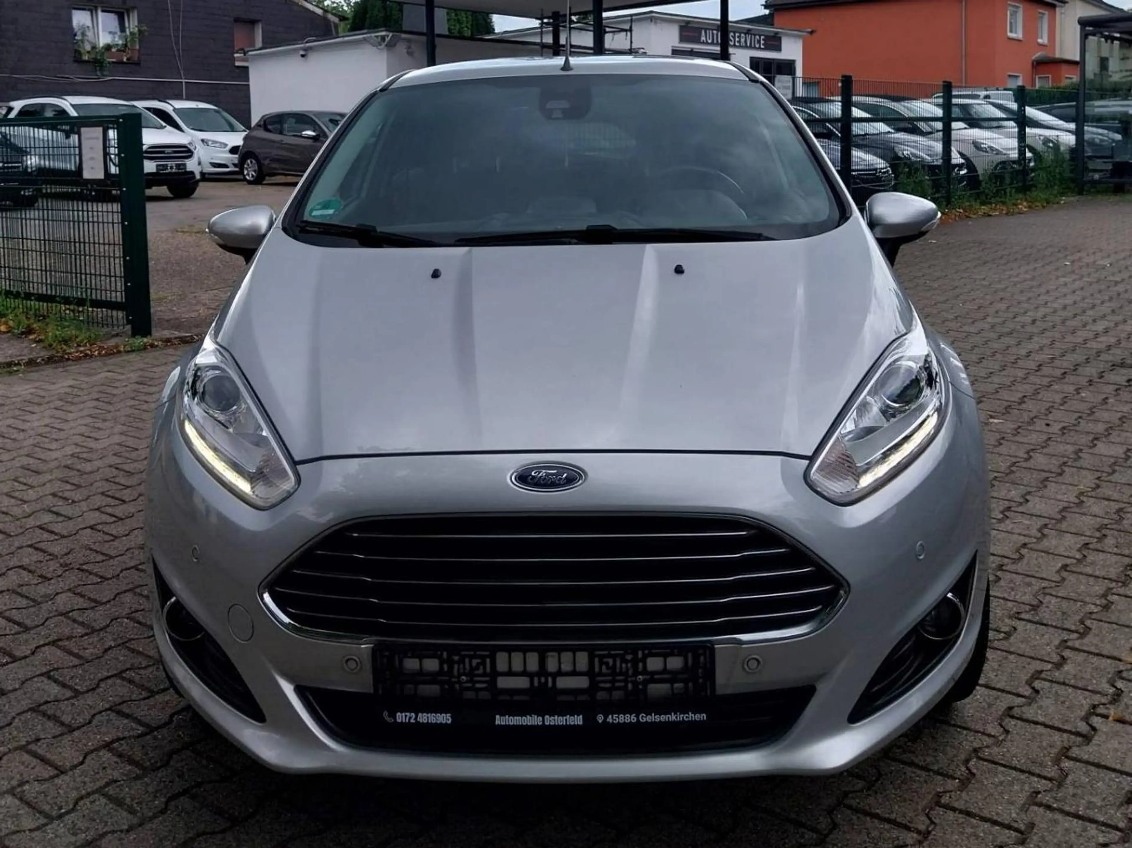 Ford Fiesta Titanium — photo 2