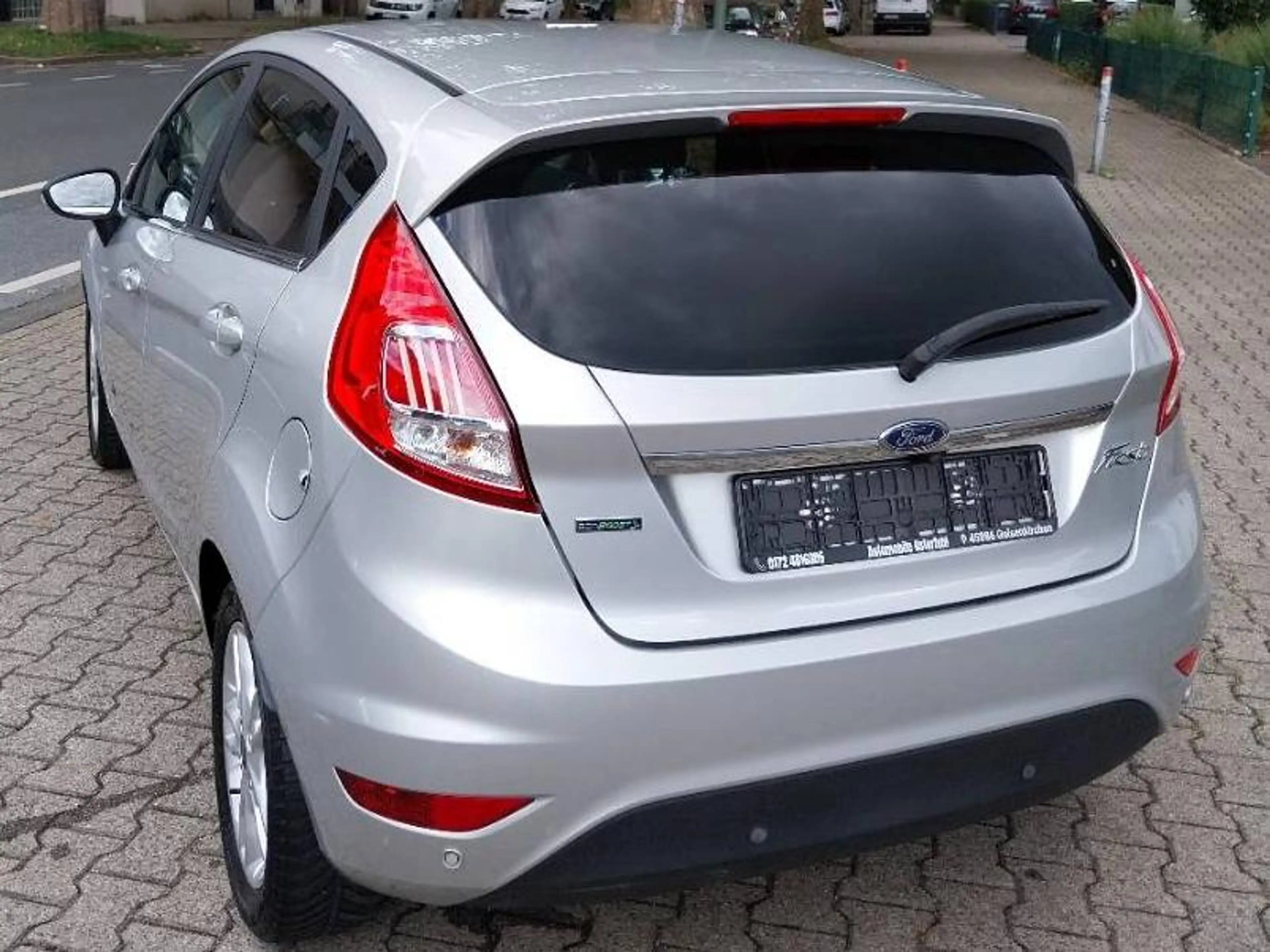 Ford Fiesta Titanium — photo 7