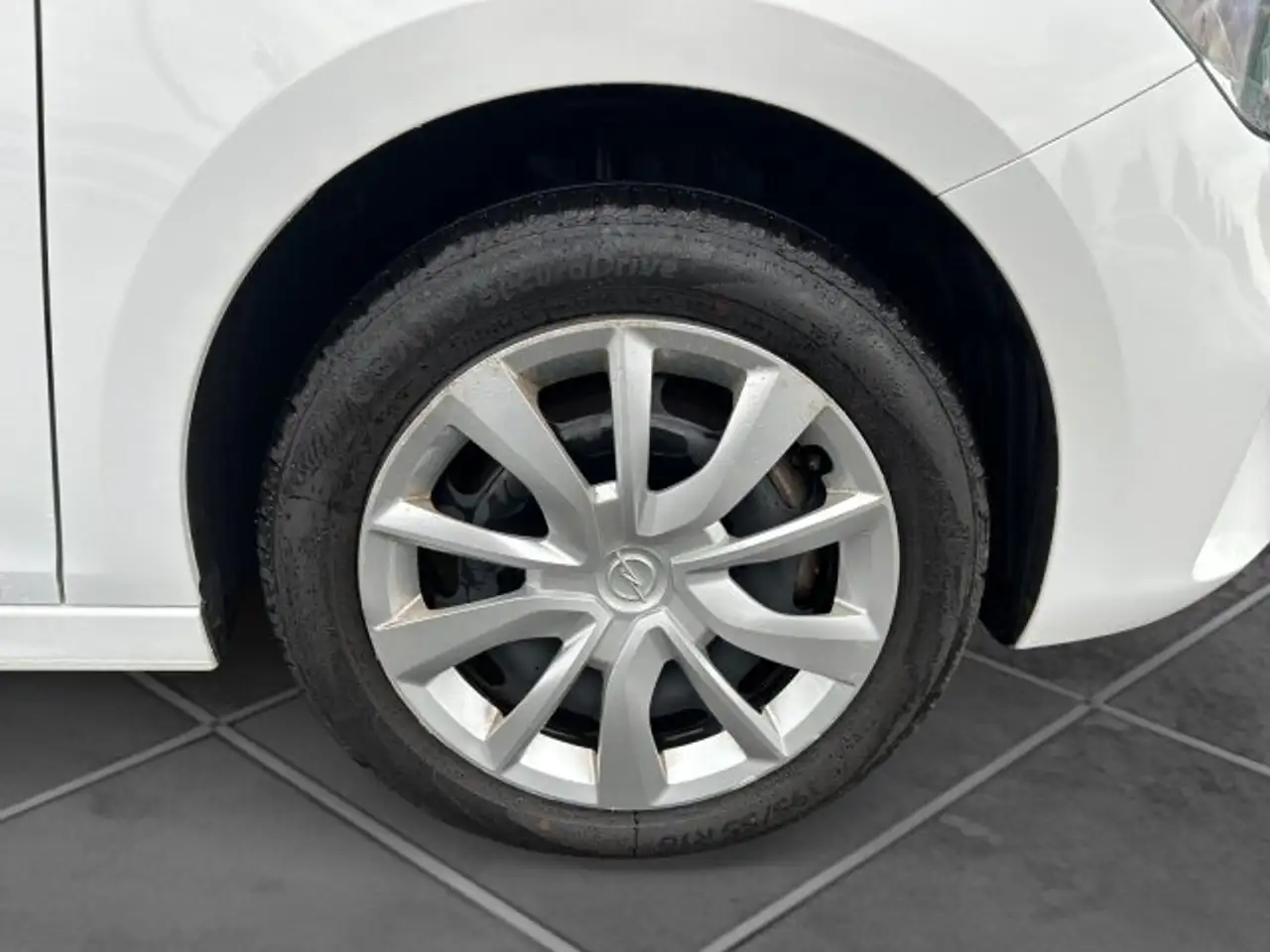 Opel Corsa Edition Automatik Klimaautomatik Sitzheizung, миниатюра 6