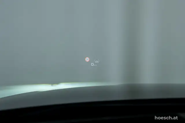 Audi E-Tron view 13