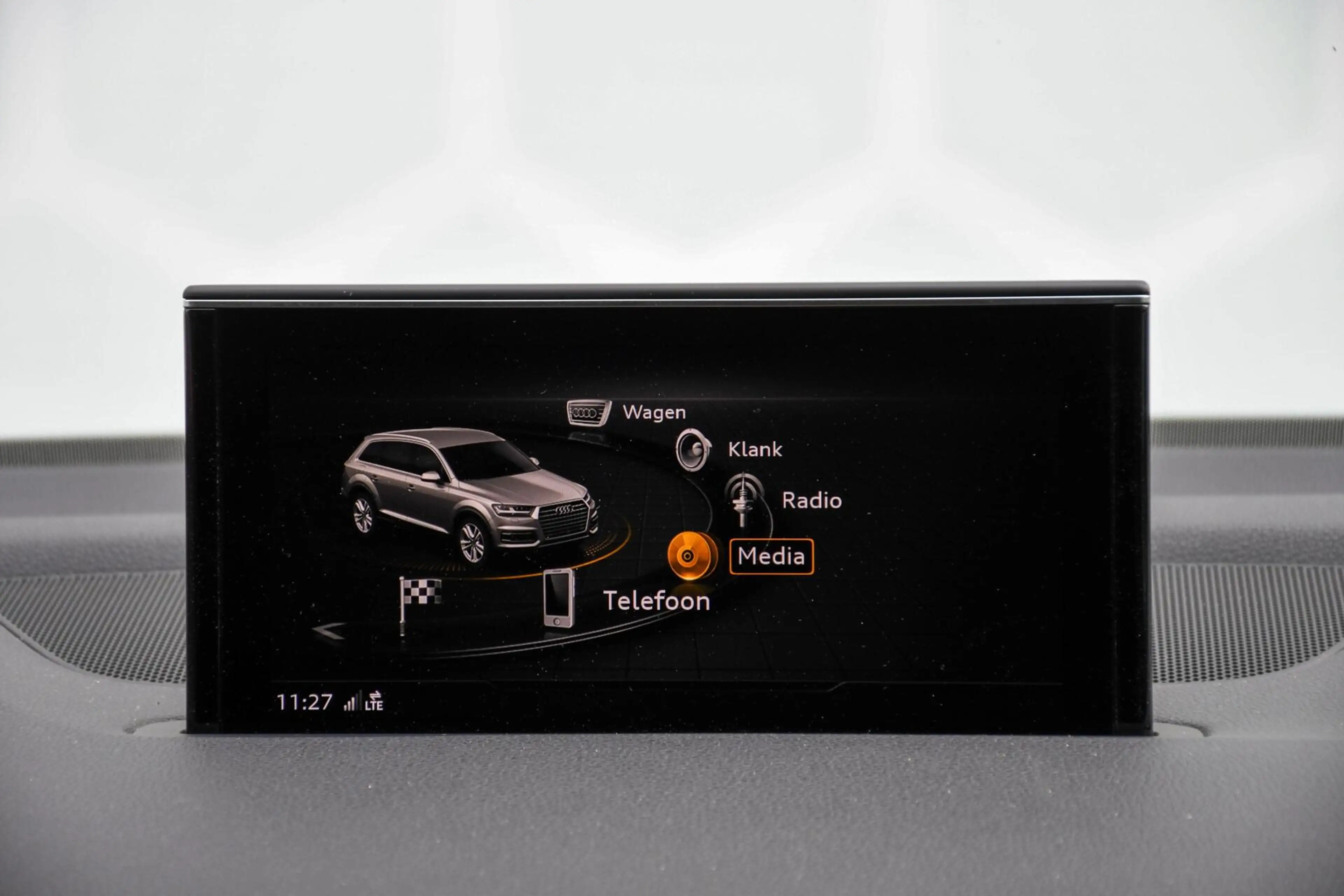 Audi Q7 e-tron 3.0 TDI quattro Sport 360 camera Trekhaak NAP — photo 24