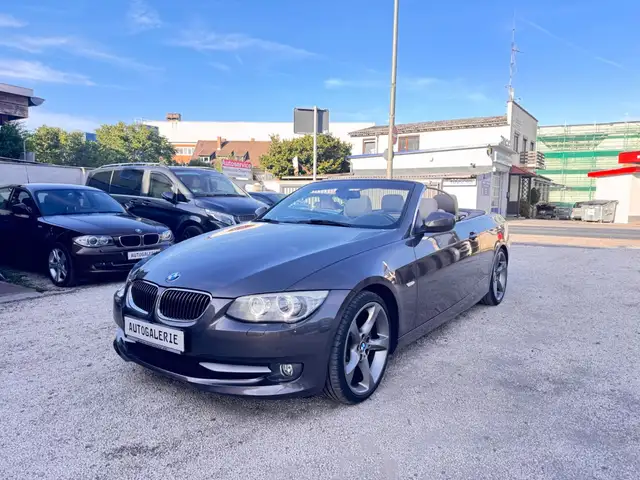 BMW 330 D Cabrio Automatik 2.Hand-Leder-Navi-Xenon.!