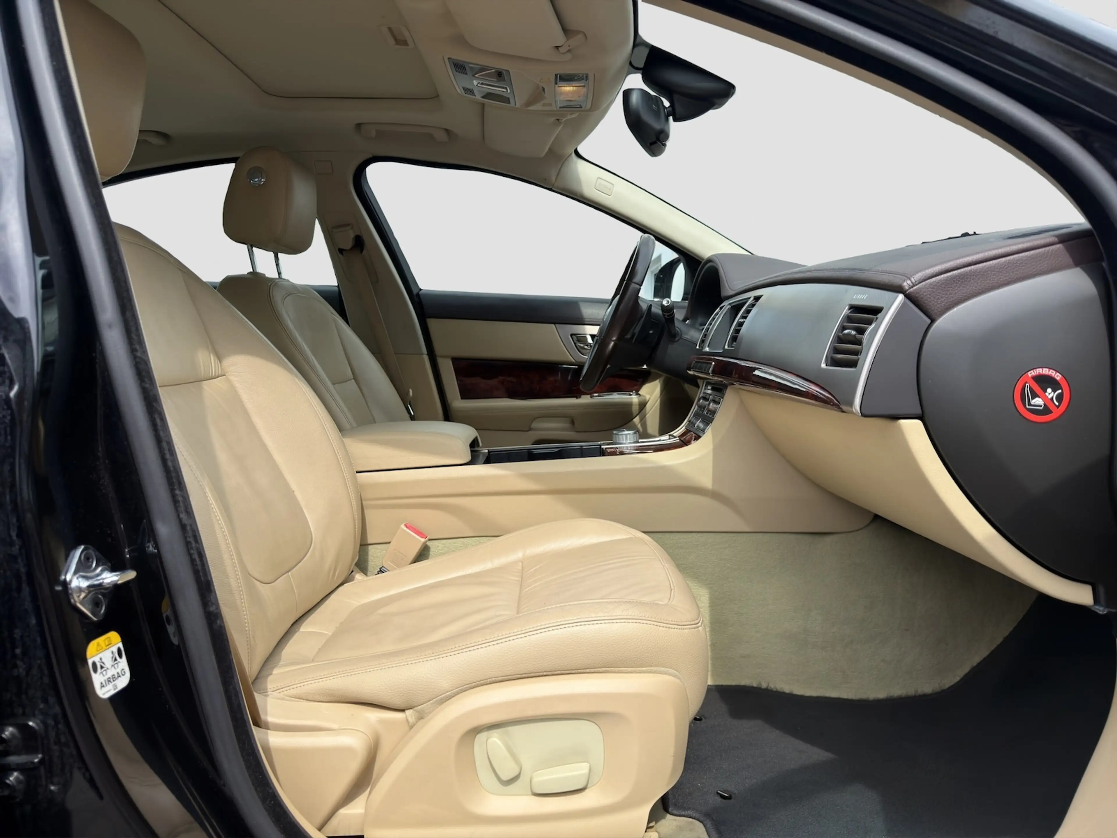 Jaguar XF 3.0 V6 Diesel S Luxury LEDER BI-XENON SHD — photo 9