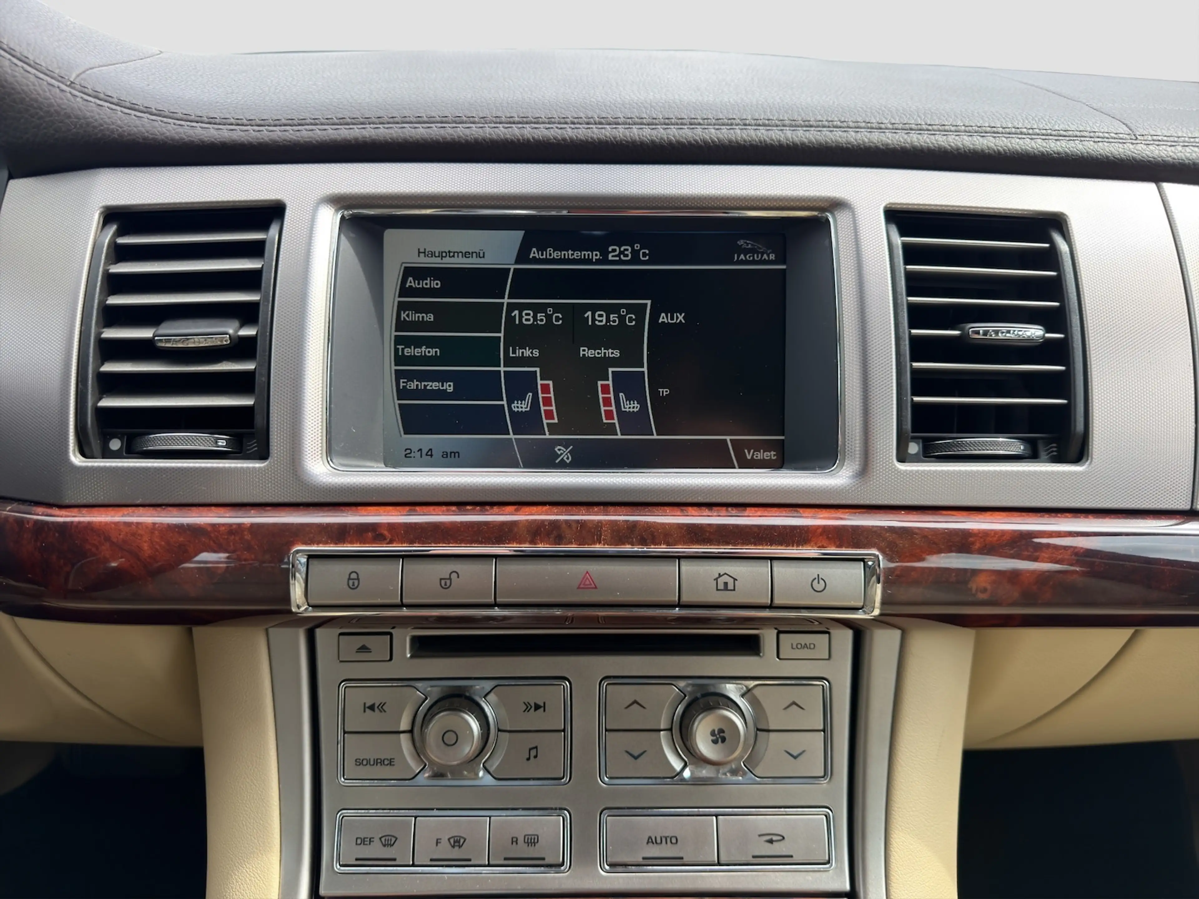 Jaguar XF 3.0 V6 Diesel S Luxury LEDER BI-XENON SHD — photo 11