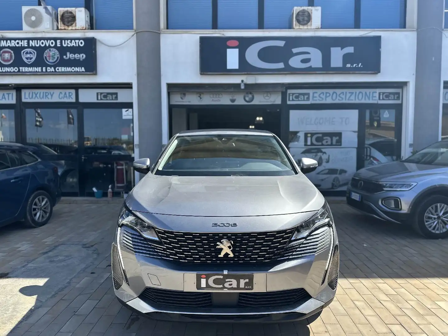 Peugeot 3008 3008 II  1.5 bluehdi Allure Pack s Gris - 1
