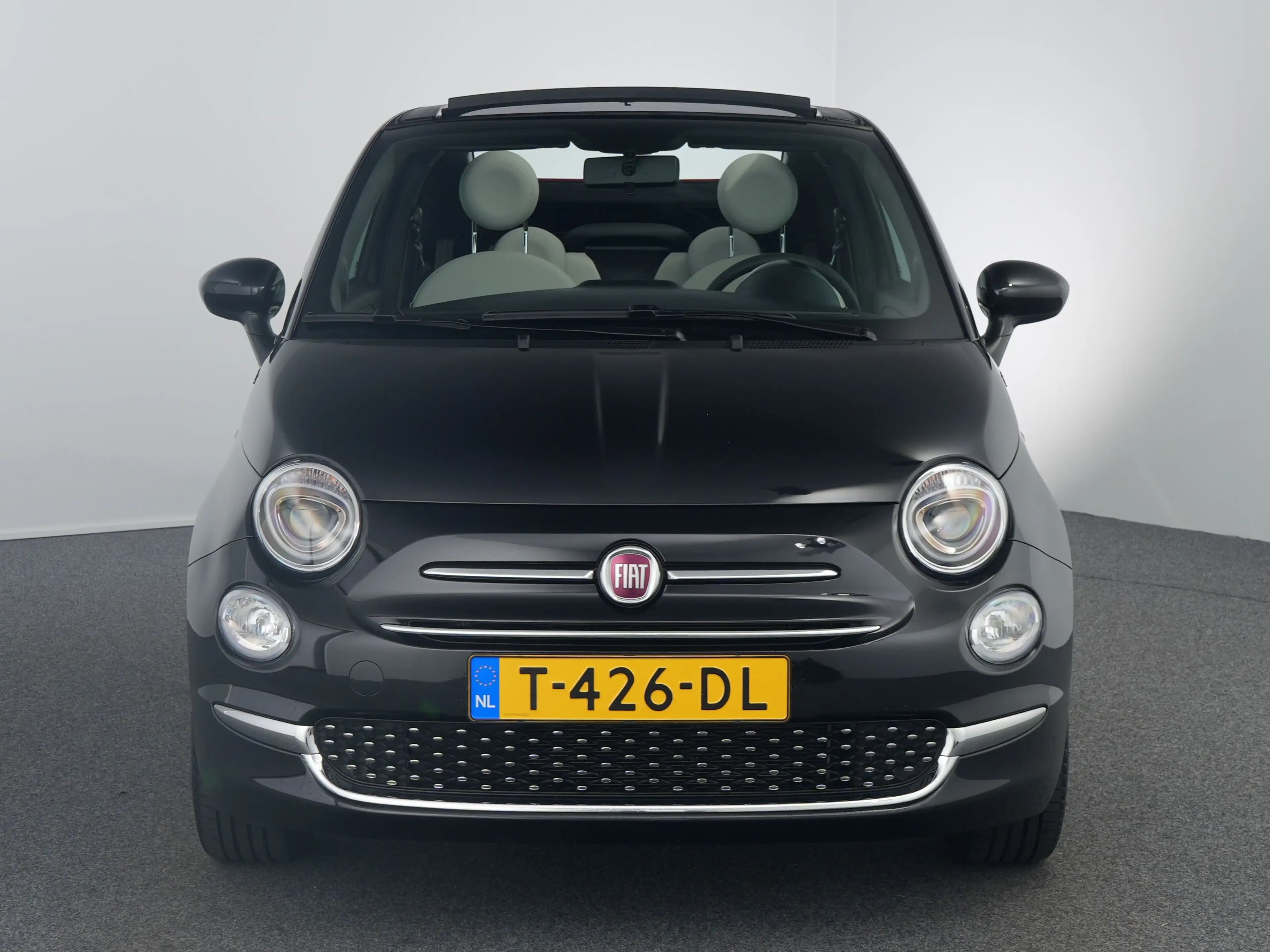 Fiat 500C 1.0 Hybrid Dolcevita | Achterbank in delen neerkla — photo 5