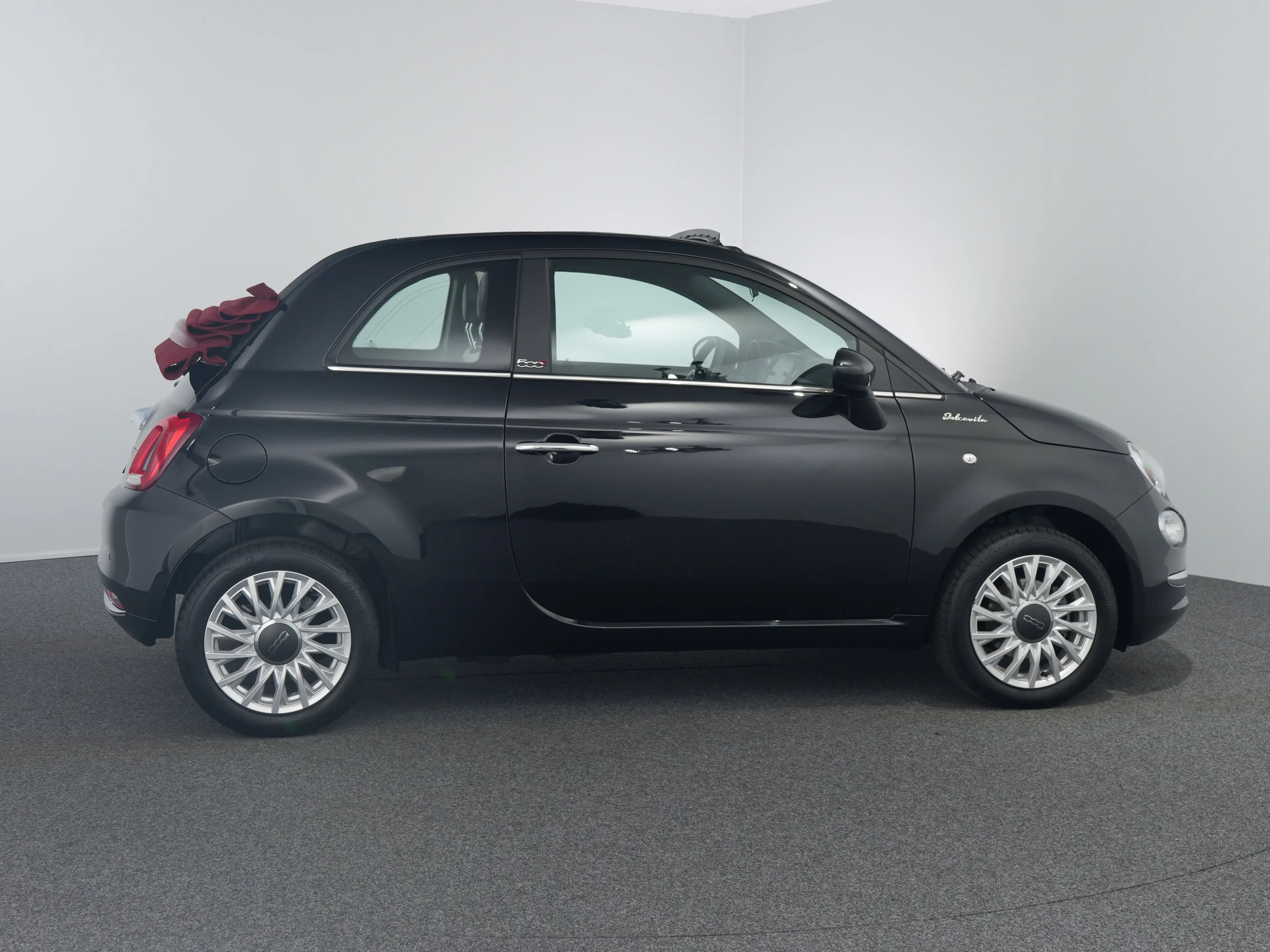 Fiat 500C 1.0 Hybrid Dolcevita | Achterbank in delen neerkla — photo 14