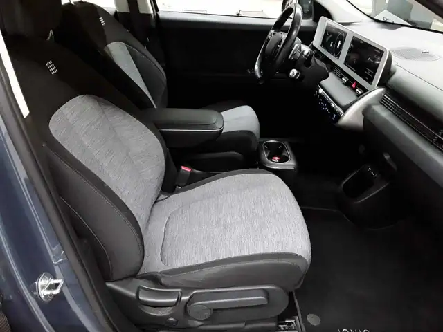 Hyundai Ioniq 5 view 8
