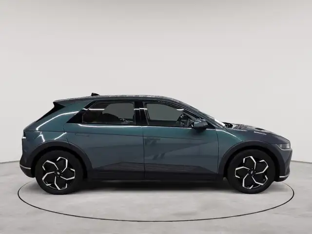 Hyundai Ioniq 5 view 3