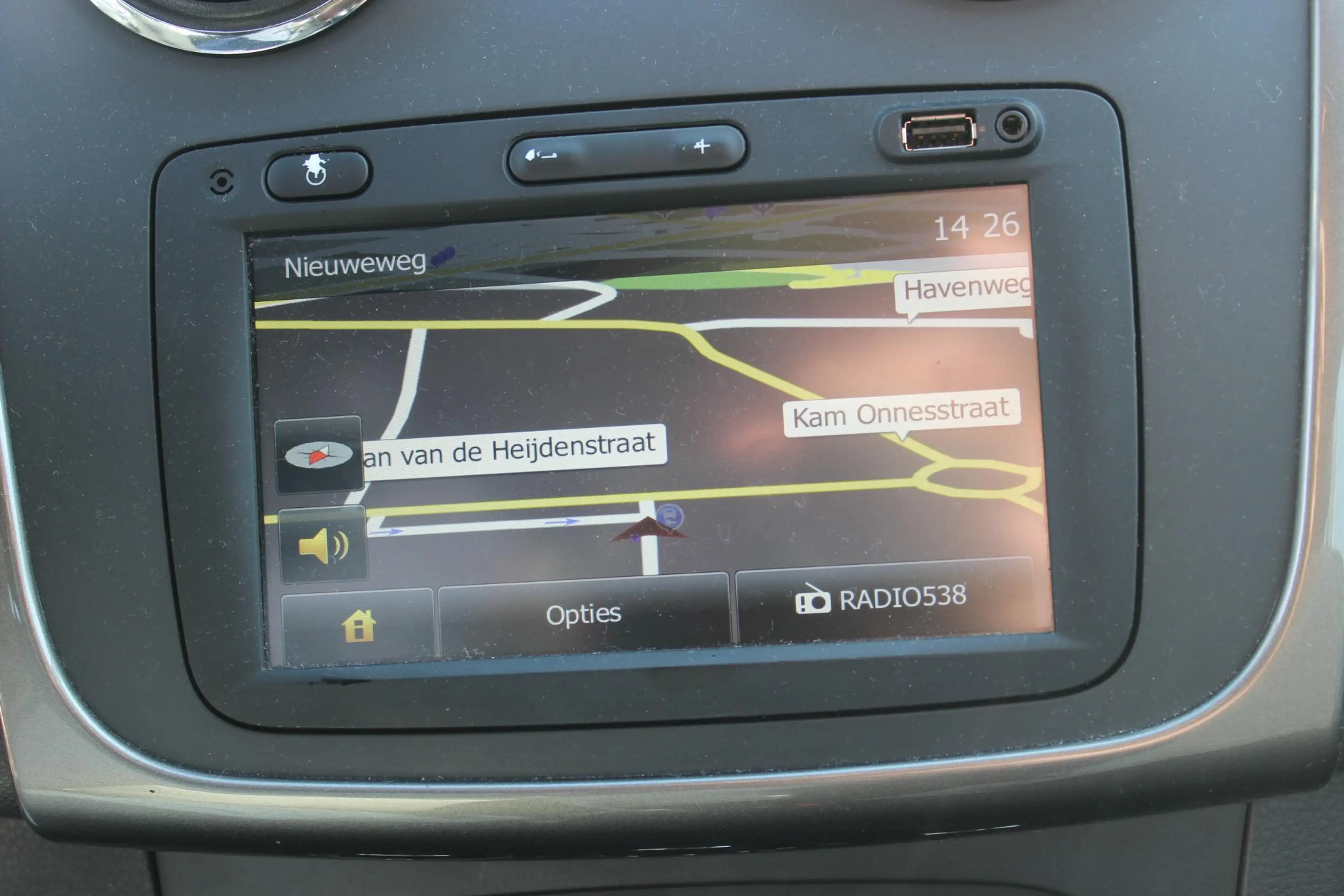 Dacia Logan MCV 0.9 TCe Prestige, Navigatie, Airco! — photo 14