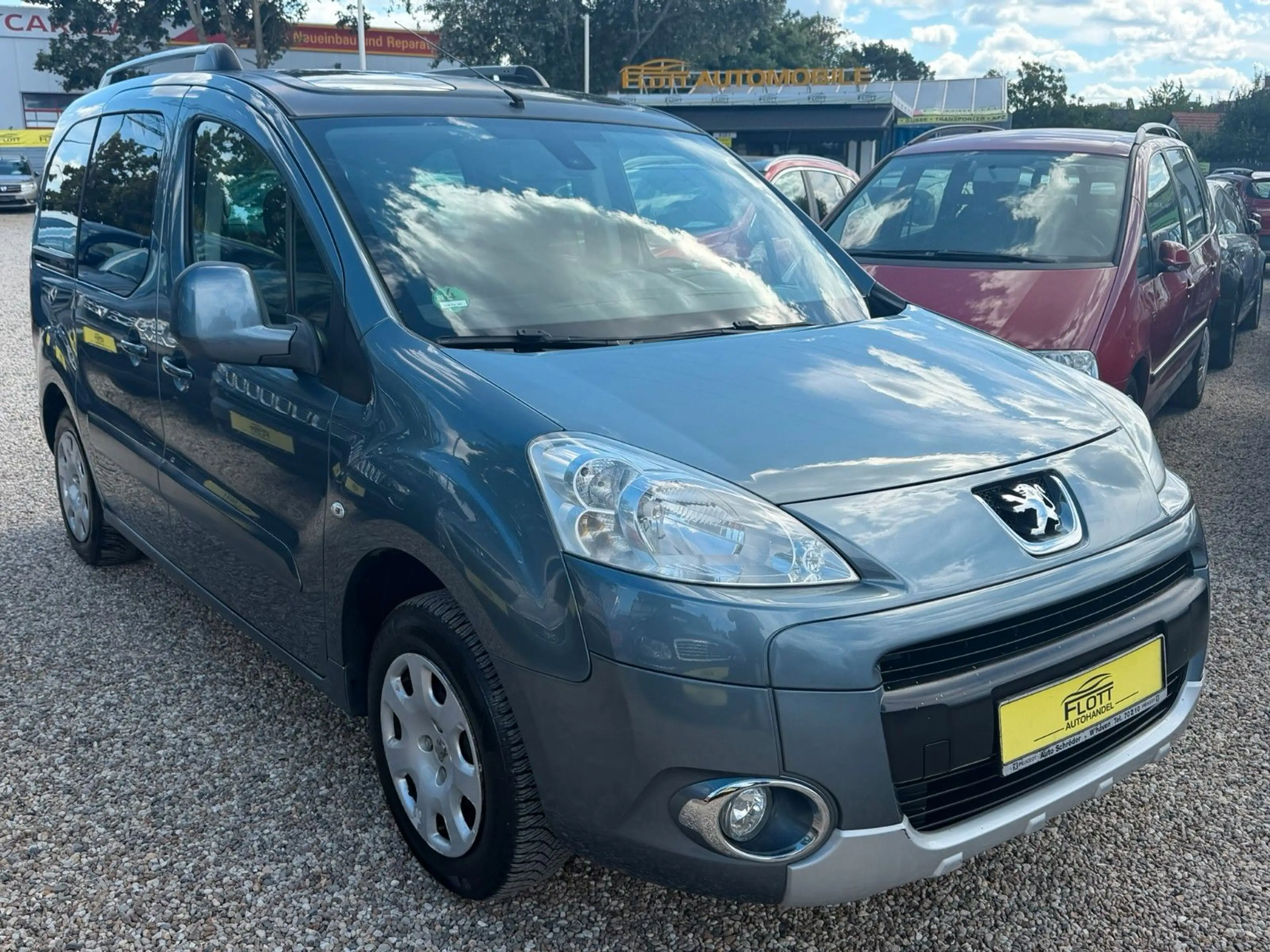 Peugeot Partner Tepee Family *Klima*ALLWR* MFL* TÜV Neu — photo 2