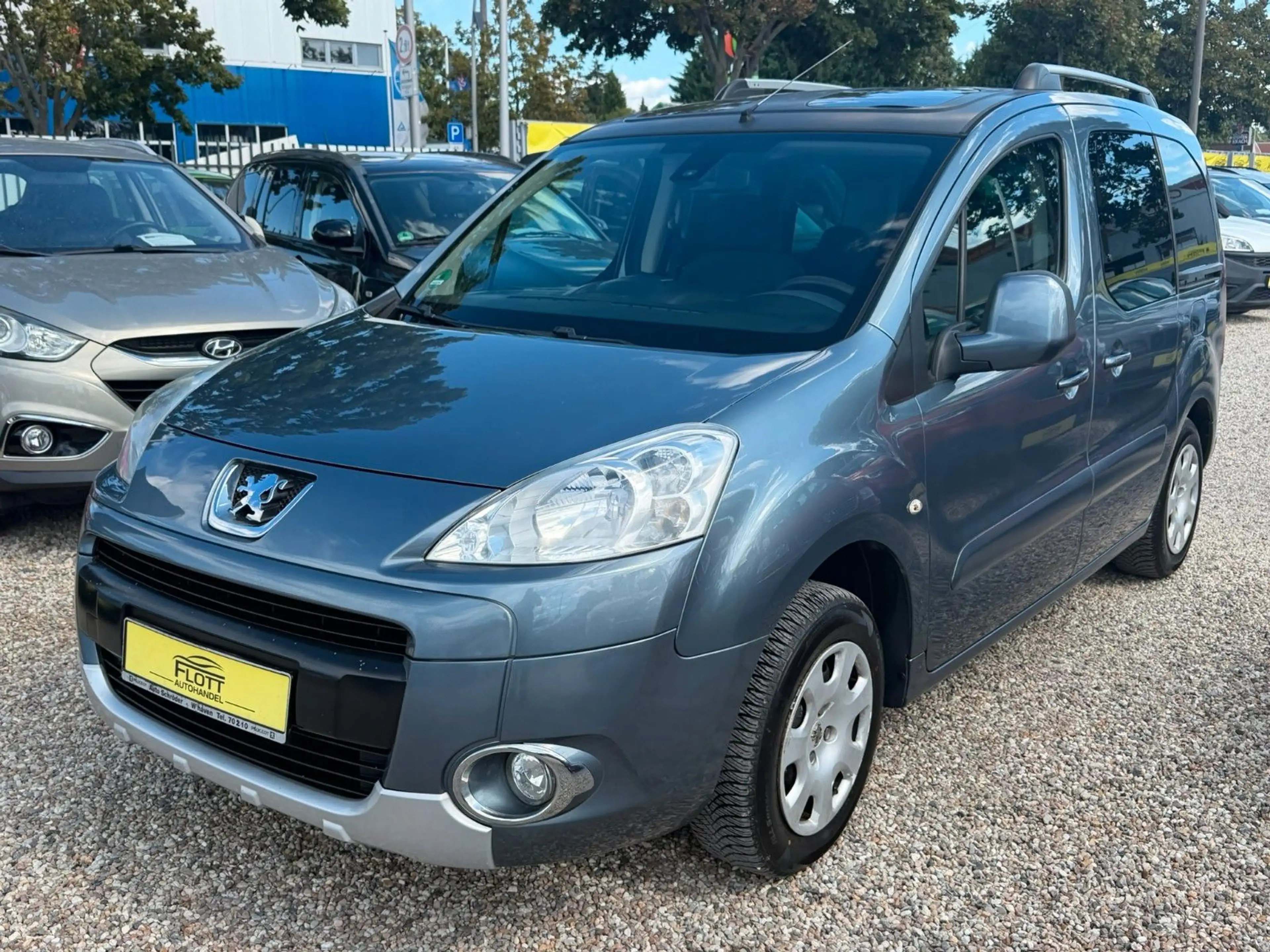 Peugeot Partner Tepee Family *Klima*ALLWR* MFL* TÜV Neu — photo 4