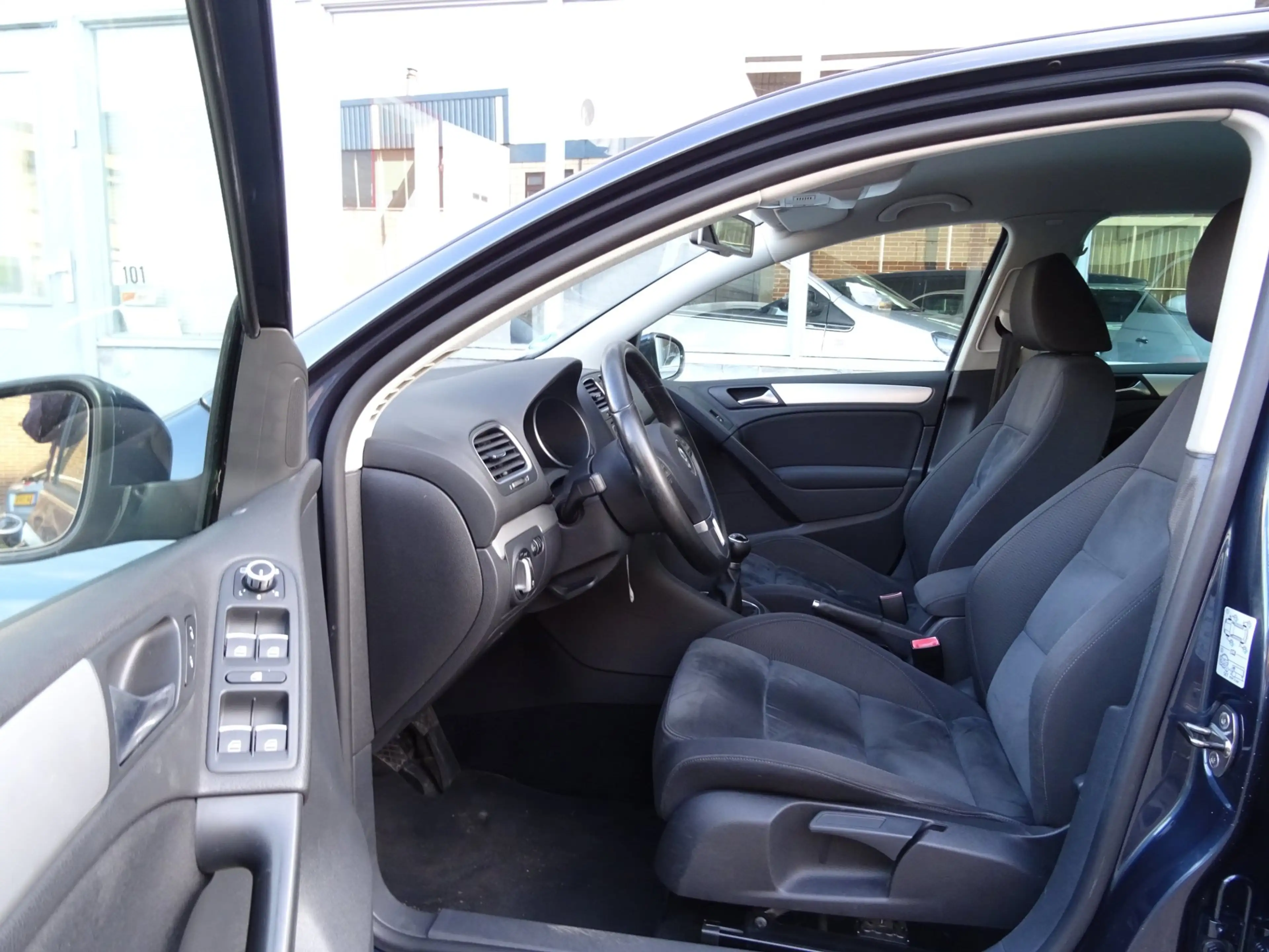 Volkswagen Golf 1.4 TSI Highline — photo 7