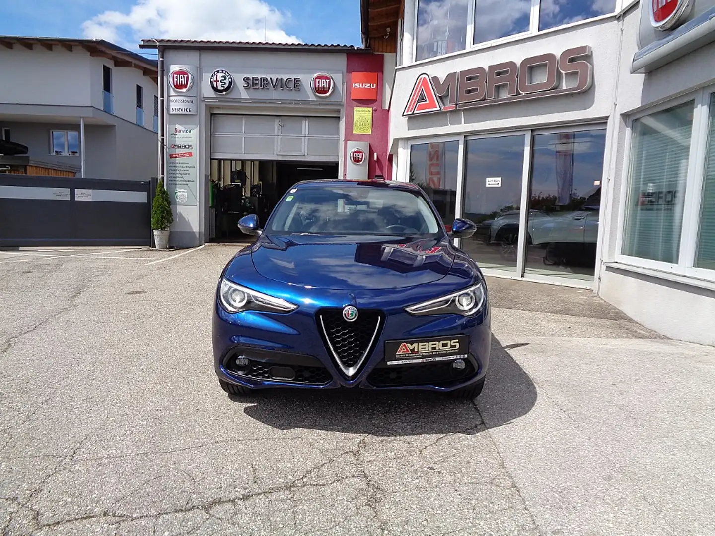 Alfa Romeo Stelvio Super 2,2 ATX 210 AWD ALLRAD Diesel Automatik Blau - 2