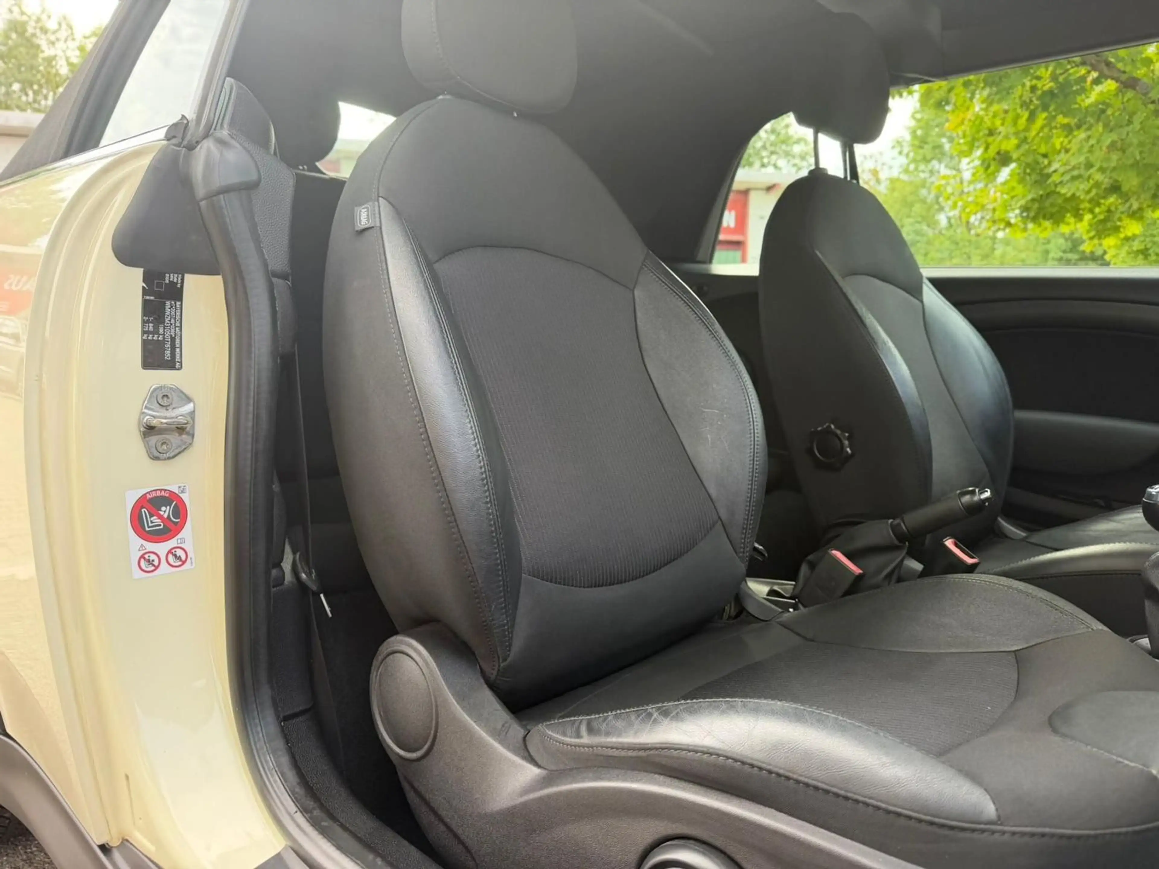 MINI One Cabrio One — photo 13