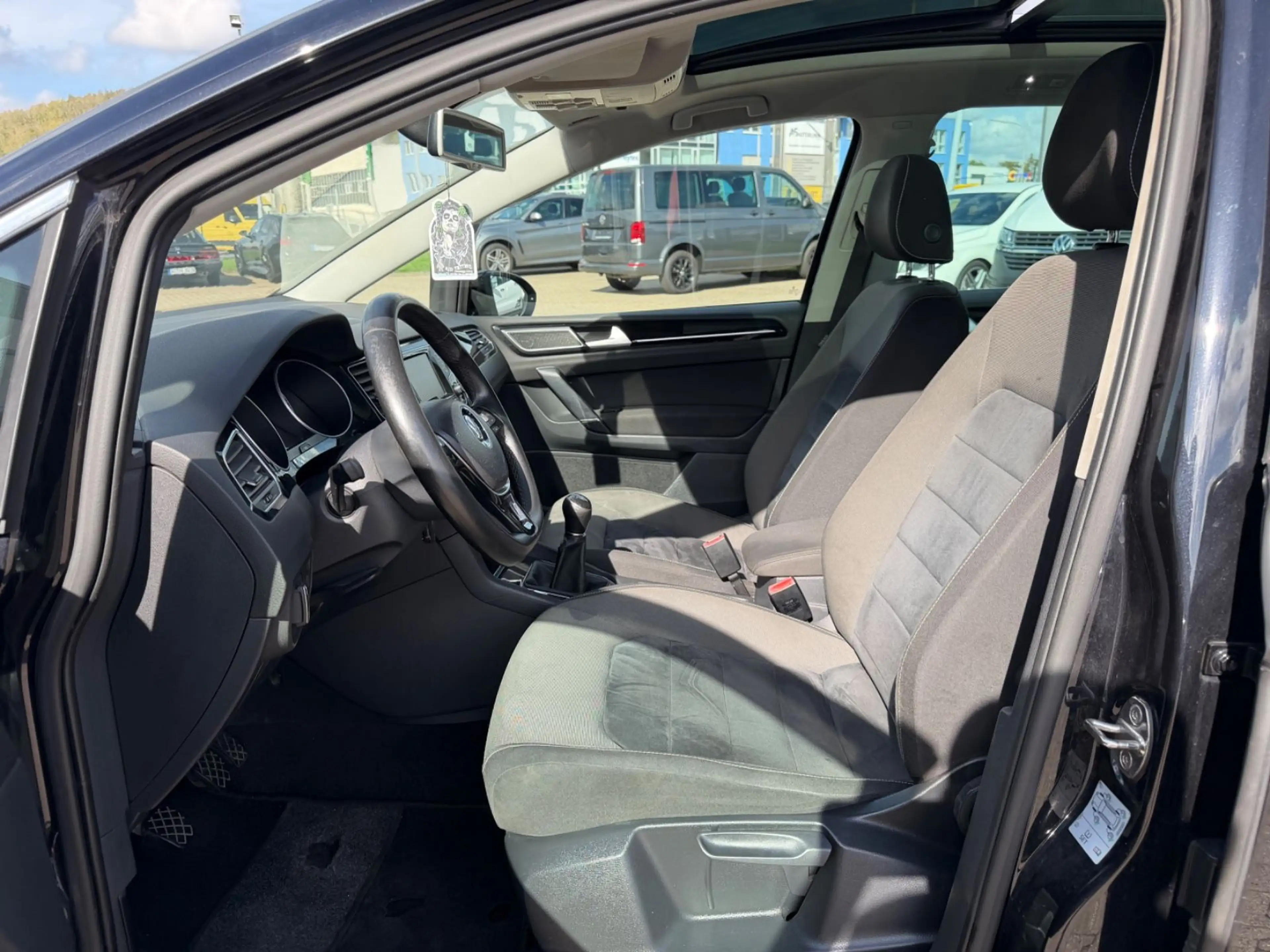 Volkswagen Golf Sportsvan 1.6 TDI Highline BMT Euro6, Pano, — photo 11