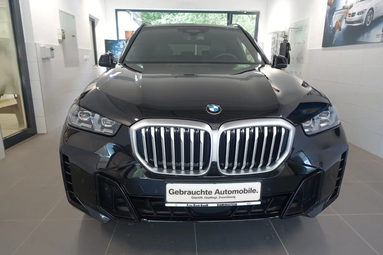 BMW X5 xDrive30d M-Sport Schwarz - 2