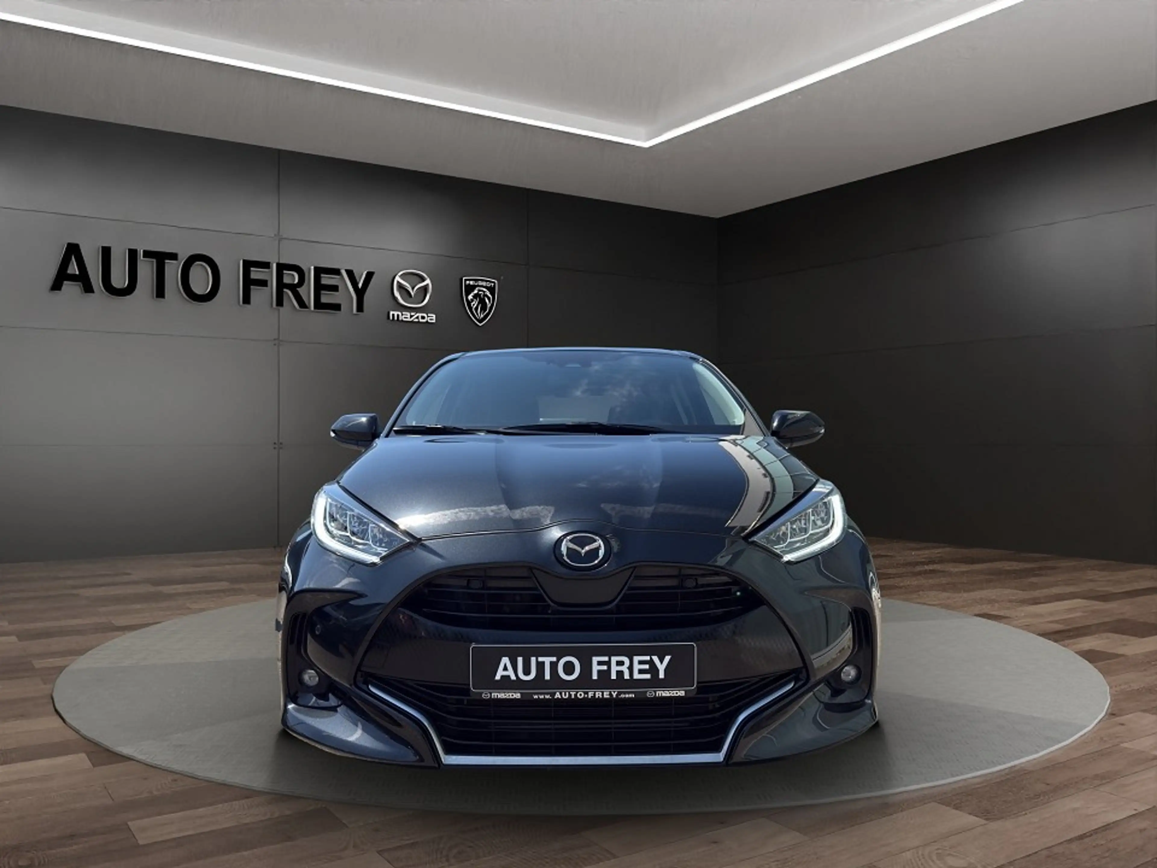 Mazda 2 Hybrid 116PS Select AT+ AHK+ACAA+HEAD-UP+KAMERA+KL — photo 5