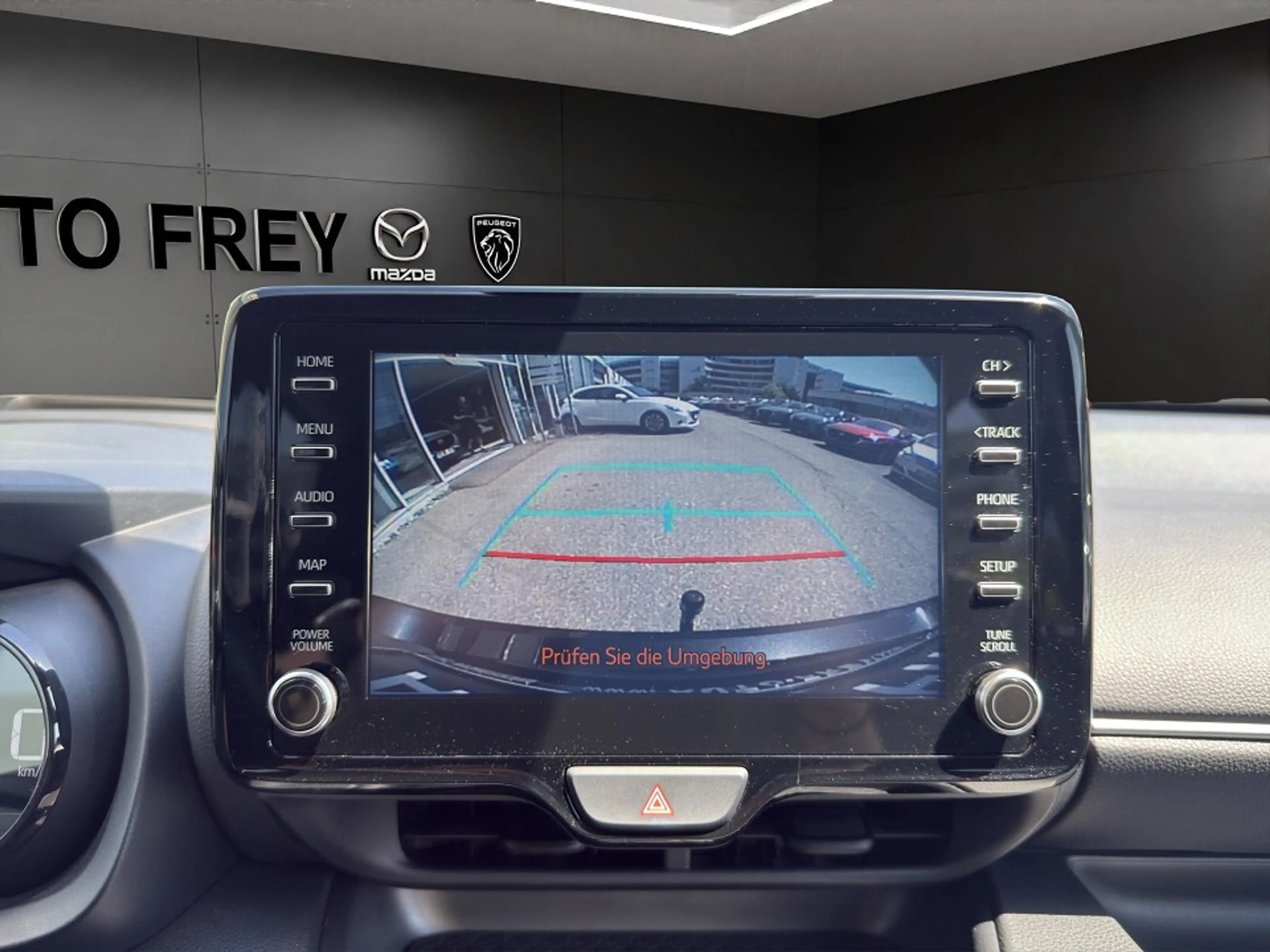 Mazda 2 Hybrid 116PS Select AT+ AHK+ACAA+HEAD-UP+KAMERA+KL — photo 14