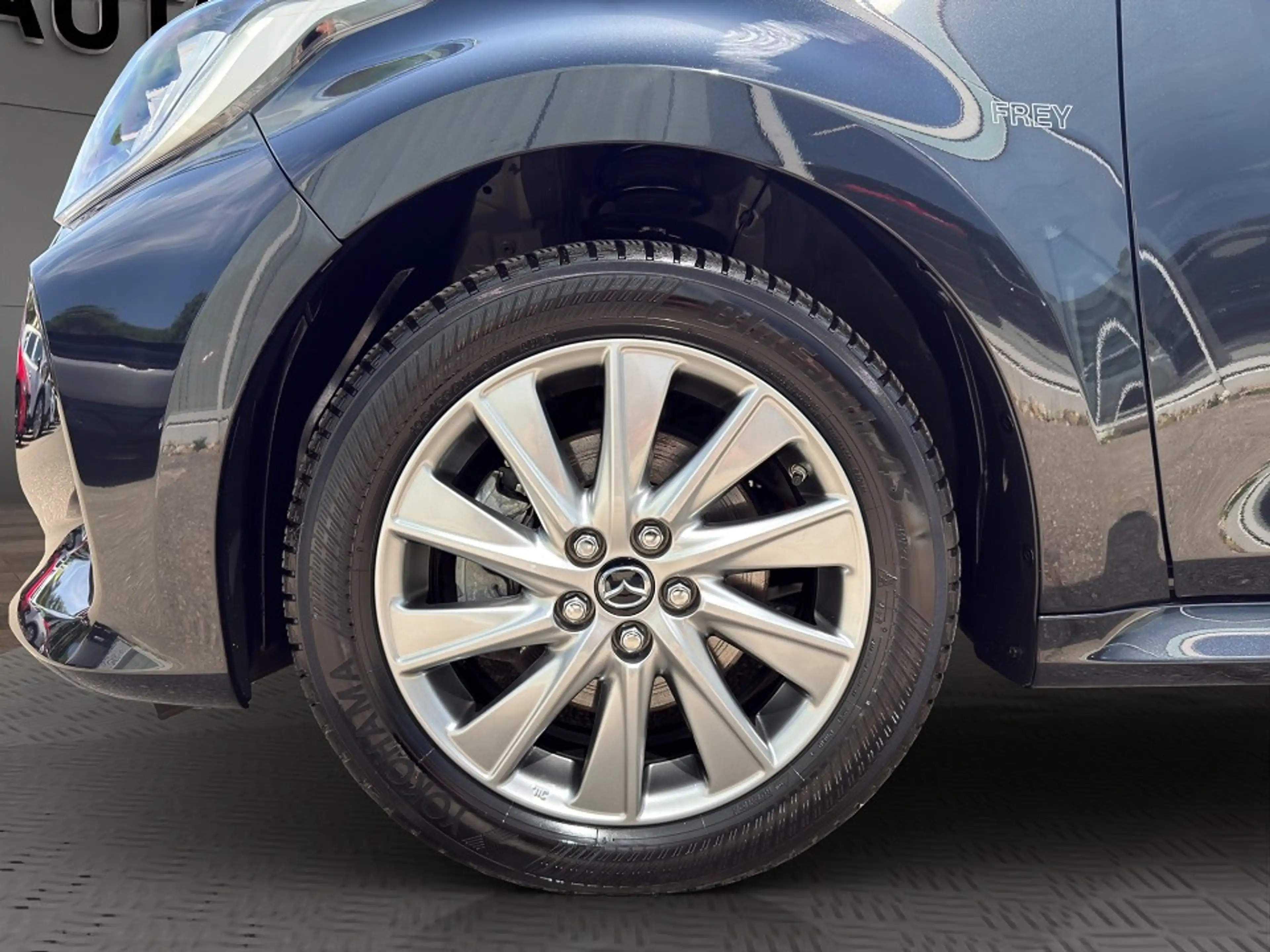 Mazda 2 Hybrid 116PS Select AT+ AHK+ACAA+HEAD-UP+KAMERA+KL — photo 6