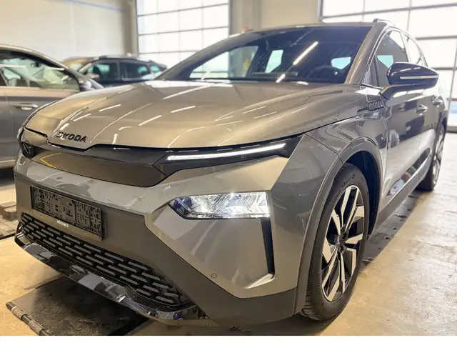 Skoda Elroq 85 Sportline 4Jahre Gar. Wärmepumpe 20´´