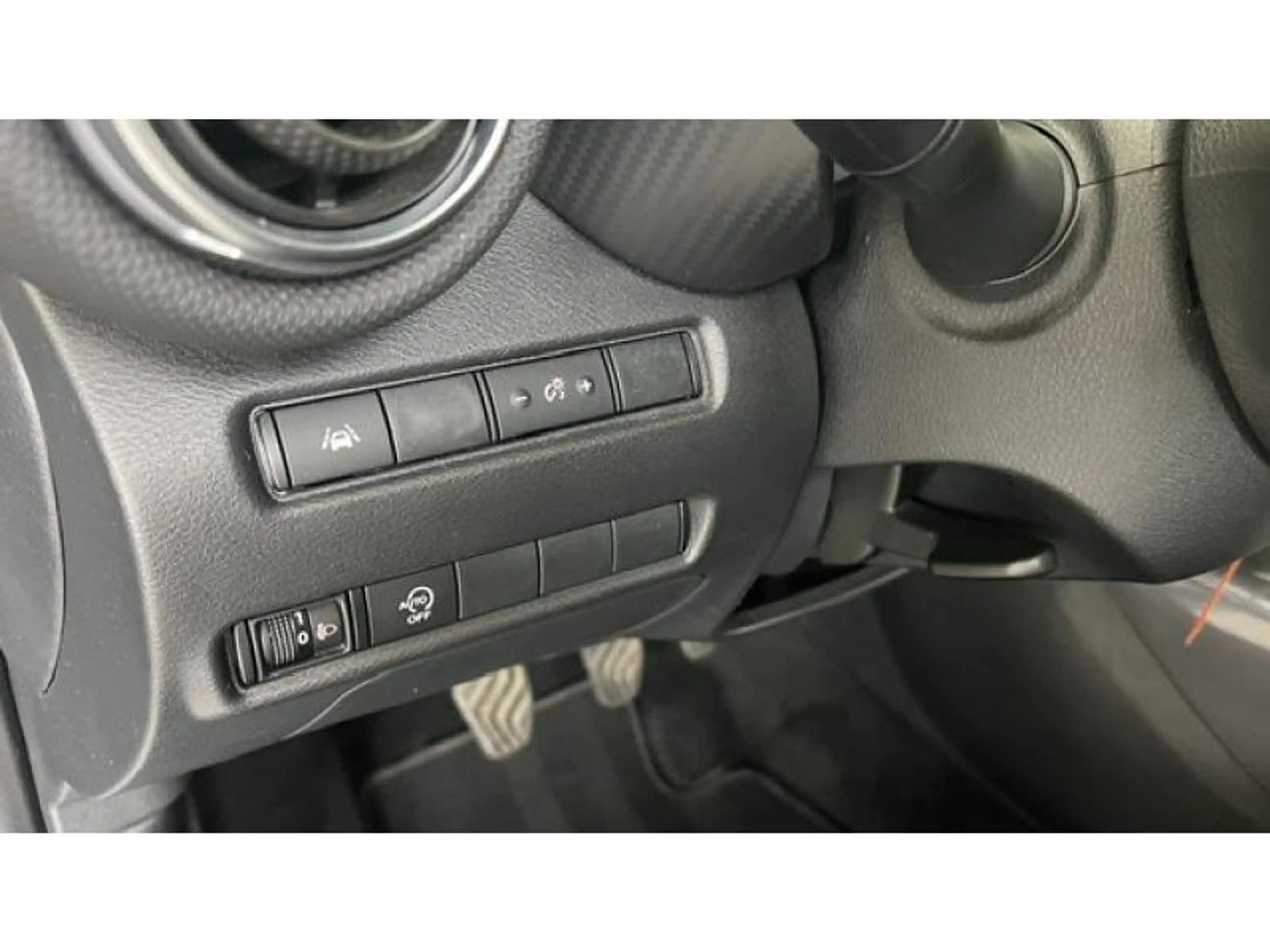 Nissan Juke Accenta — photo 10