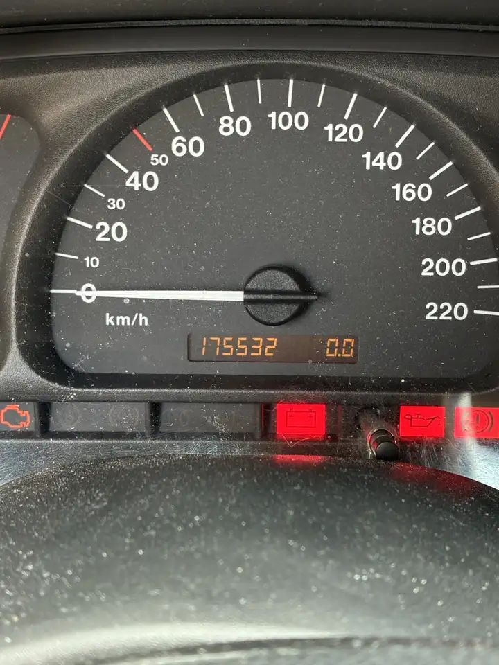 Opel Vectra 1.6 Comfort, foto 11