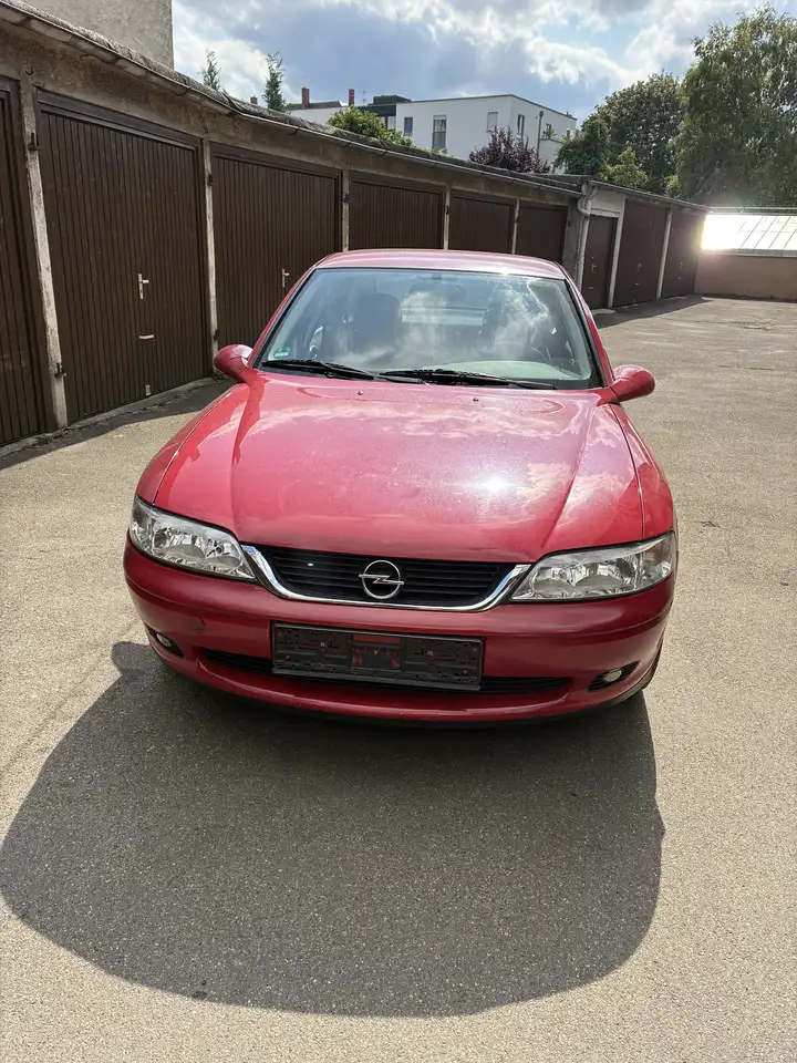 Opel Vectra 1.6 Comfort, foto 4