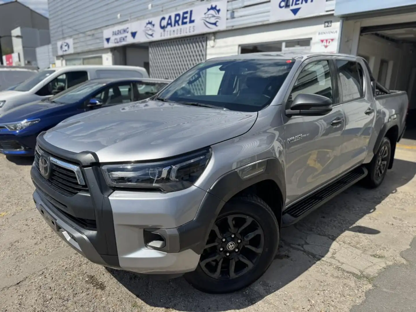 Toyota Hilux IV 4WD 2.8 D-4D 204 DOUBLE CABINE INVINCIBLE Gris - 1