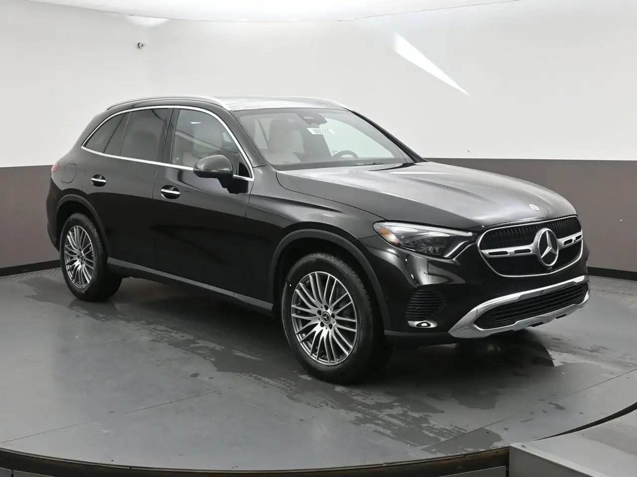 2026 Mercedes-Benz GLC