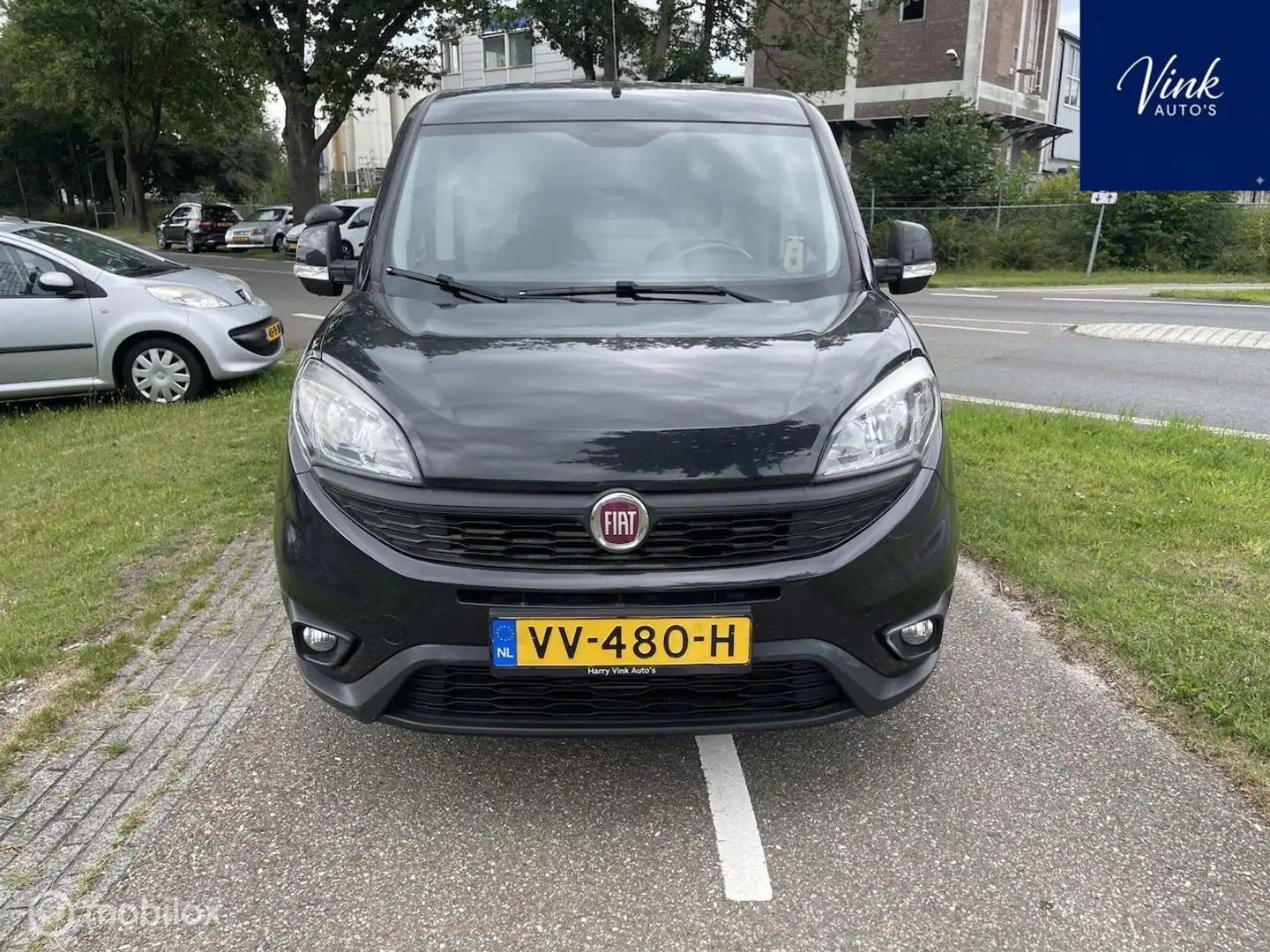 Fiat Doblo Cargo 1.6 MJ L1H1 SX Start & Stop | AUTOMAAT | 90 Zwart - 2