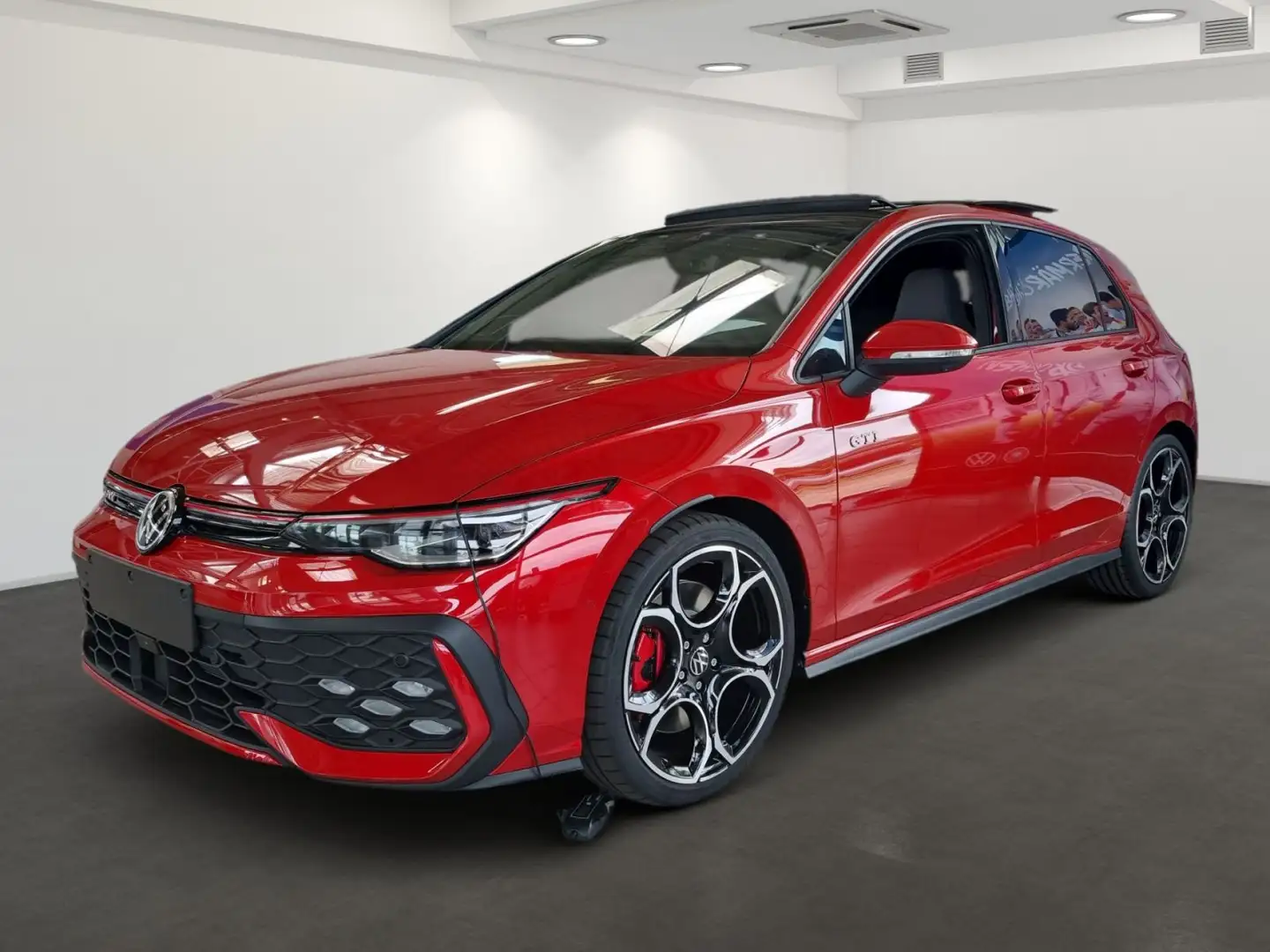 Volkswagen Golf GTI 2,0 l TSI OPF 195 kW (265 PS) 7-Gang-Do Rot - 1