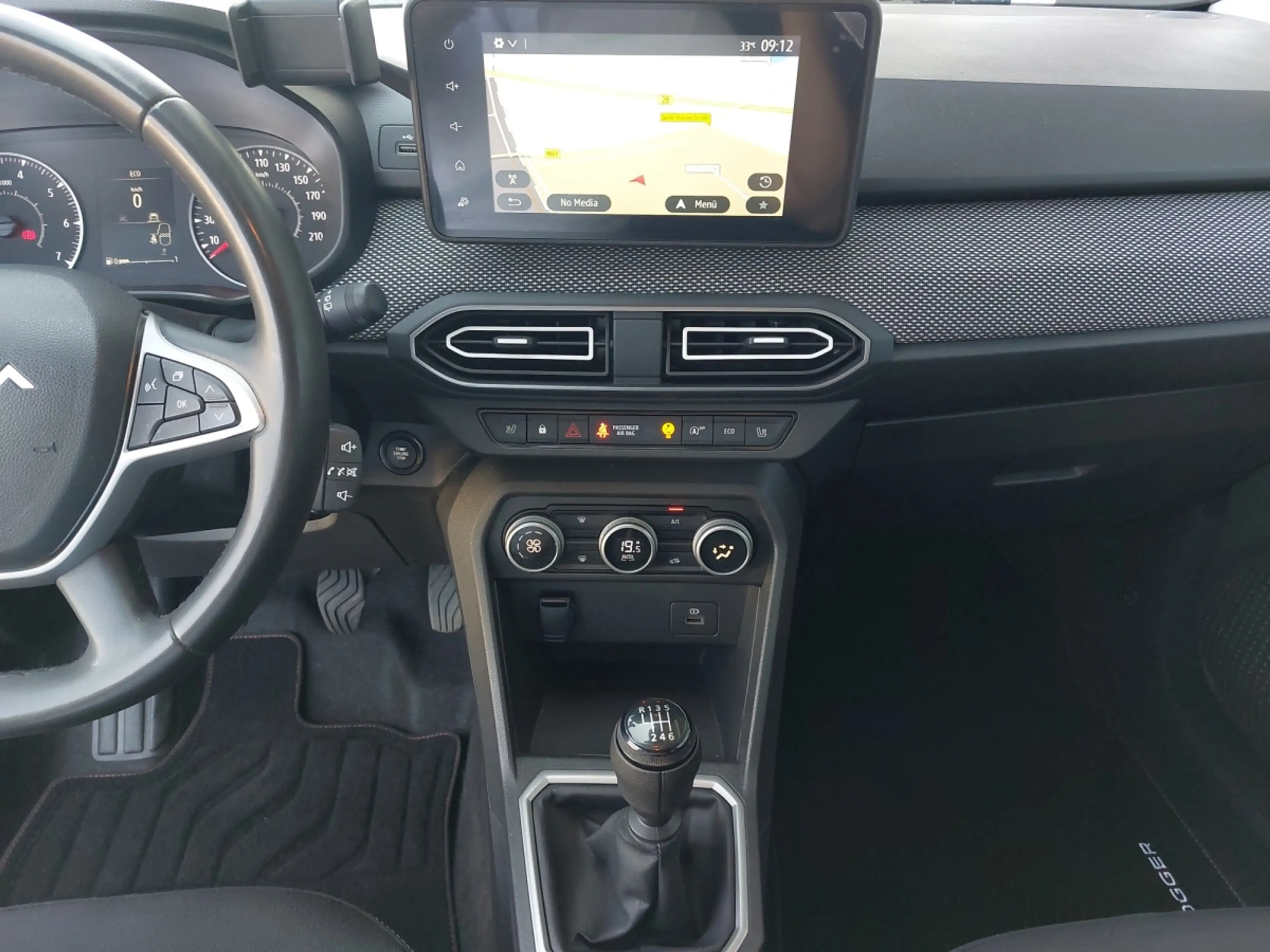 Dacia Jogger Extreme+ TCe 110 — photo 9