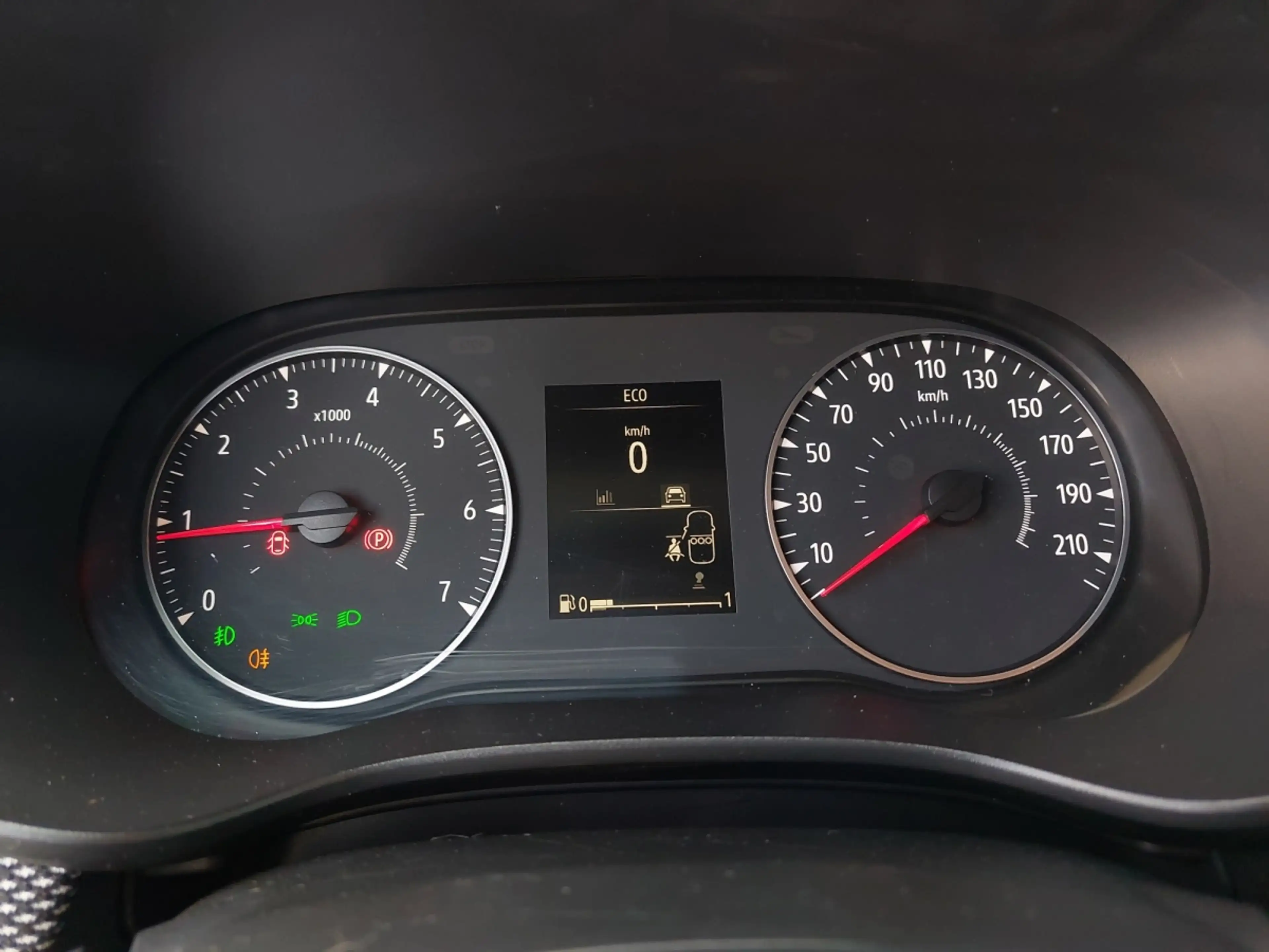 Dacia Jogger Extreme+ TCe 110 — photo 15