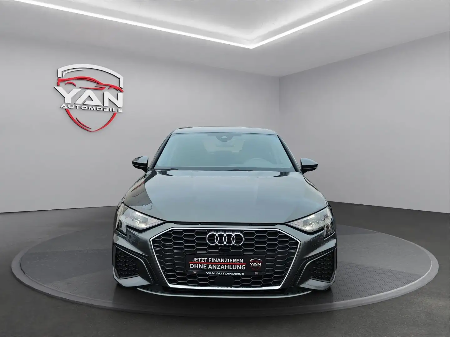 Audi A3 Sportback 35 TFSI ''S line'' LED Navi ACC Gris - 2