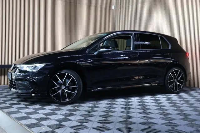 Volkswagen Golf view 9
