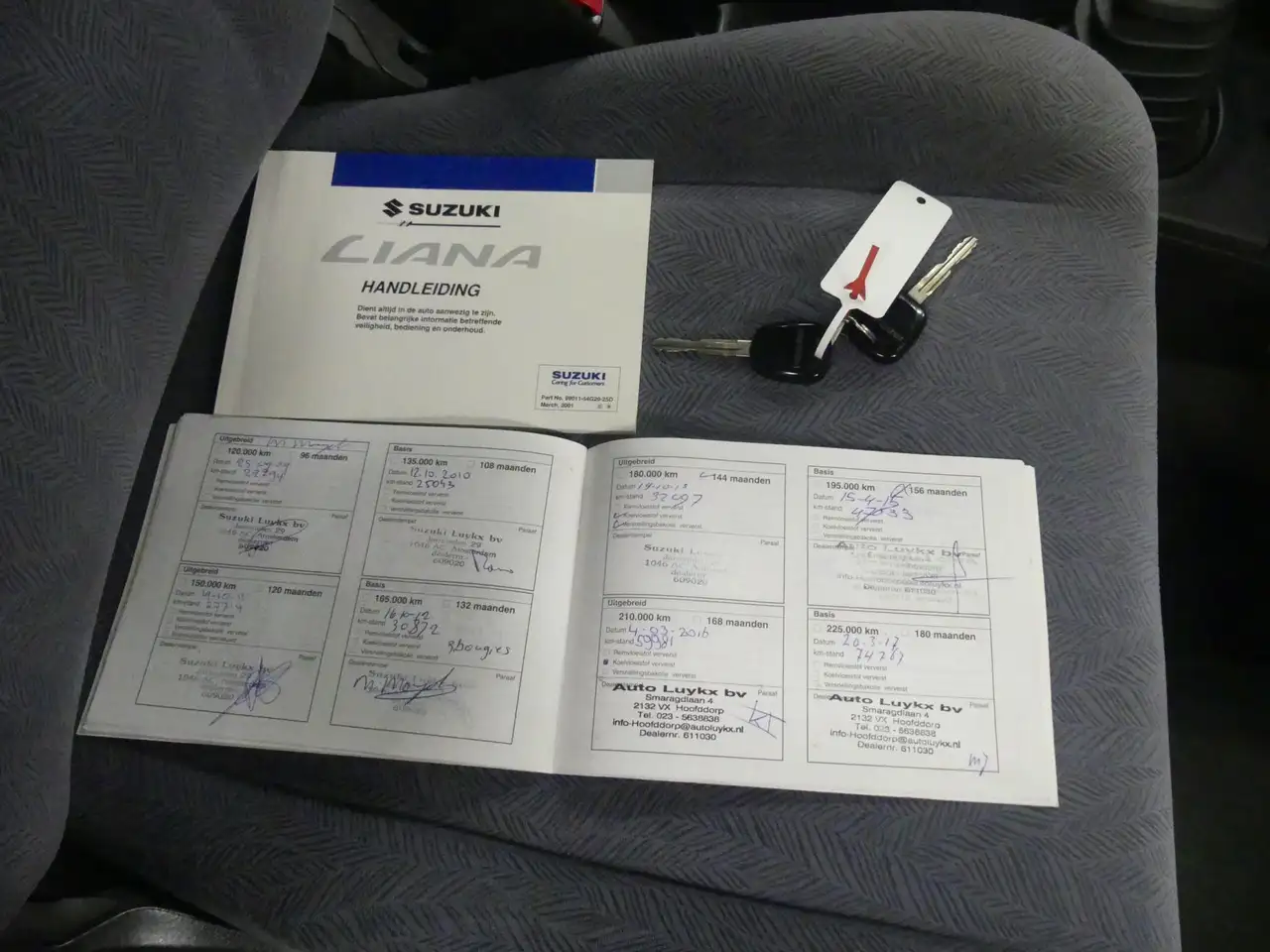 Suzuki Liana 1.3 GLS - Keurig Onderhouden - Mooie Auto, foto 5