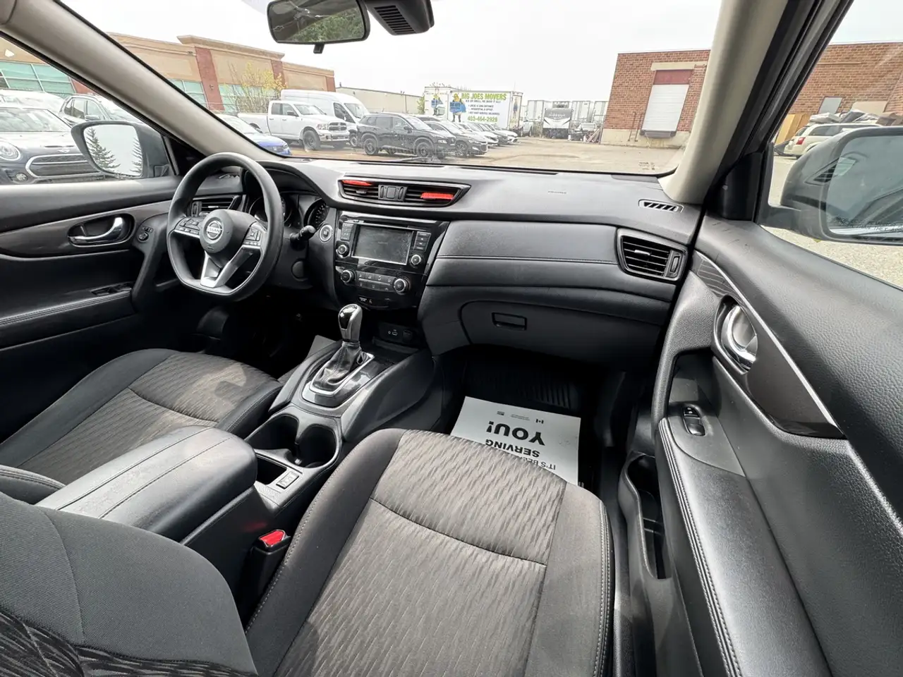 Nissan Rogue fotografie Nissan Rogue
