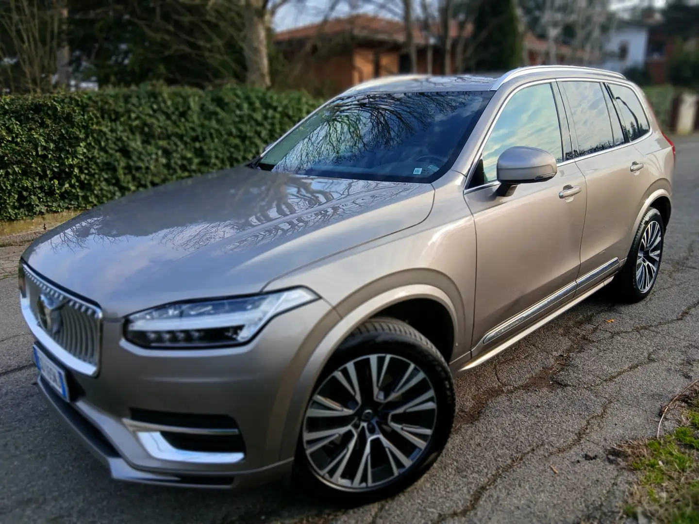 Volvo XC90 XC90 b5 Inscription awd 7posti geartronic Béžová - 1