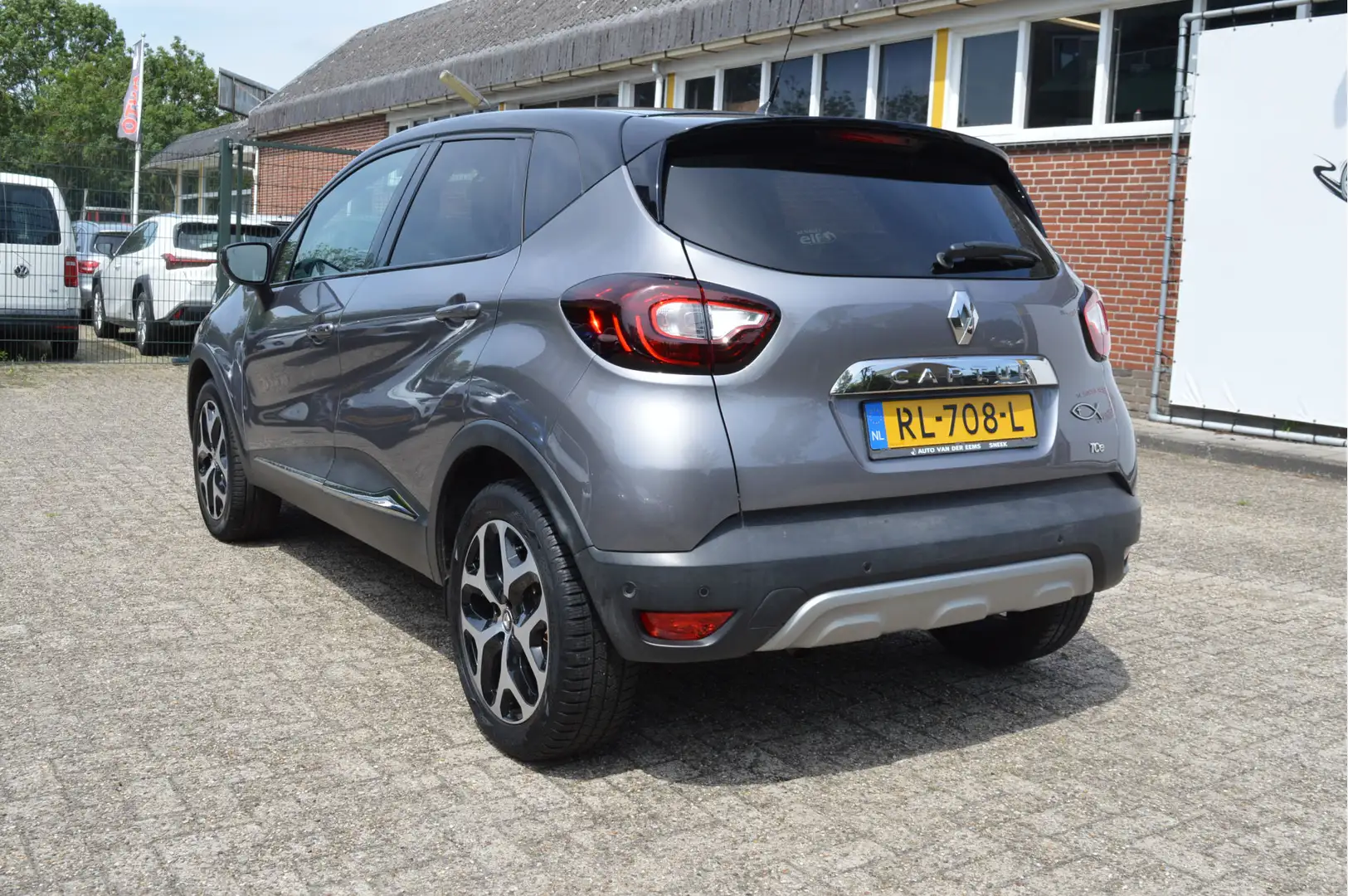 Renault Captur 0.9 TCe Intens Nap / Clima / Camera Grigio - 2