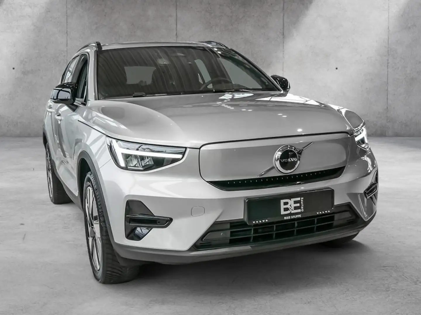 Volvo XC40 Plus Recharge Pure Electric AWD ACC LED Silber - 2