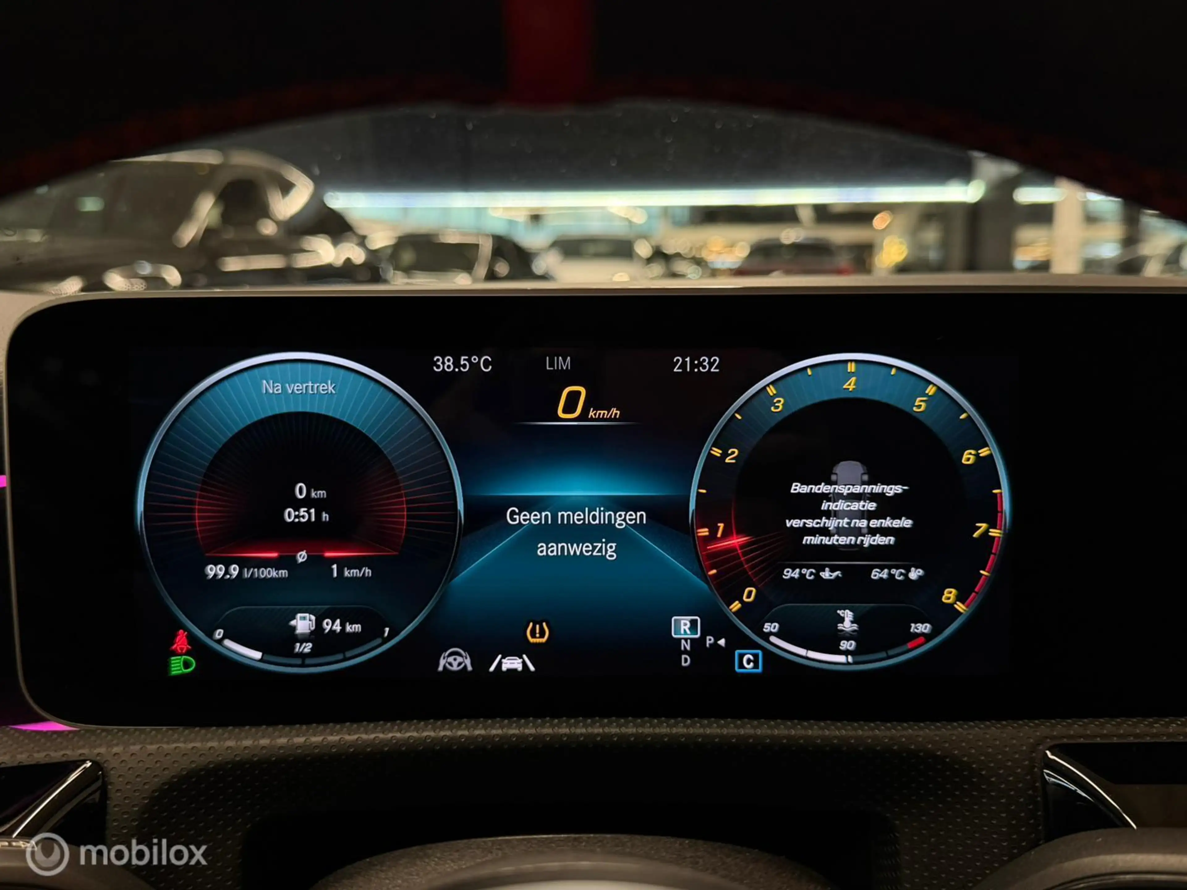 Mercedes-Benz A 35 AMG 4MATIC Edition 1 Panorama/Kuip/Burmester/HUD/Nardo — photo 30