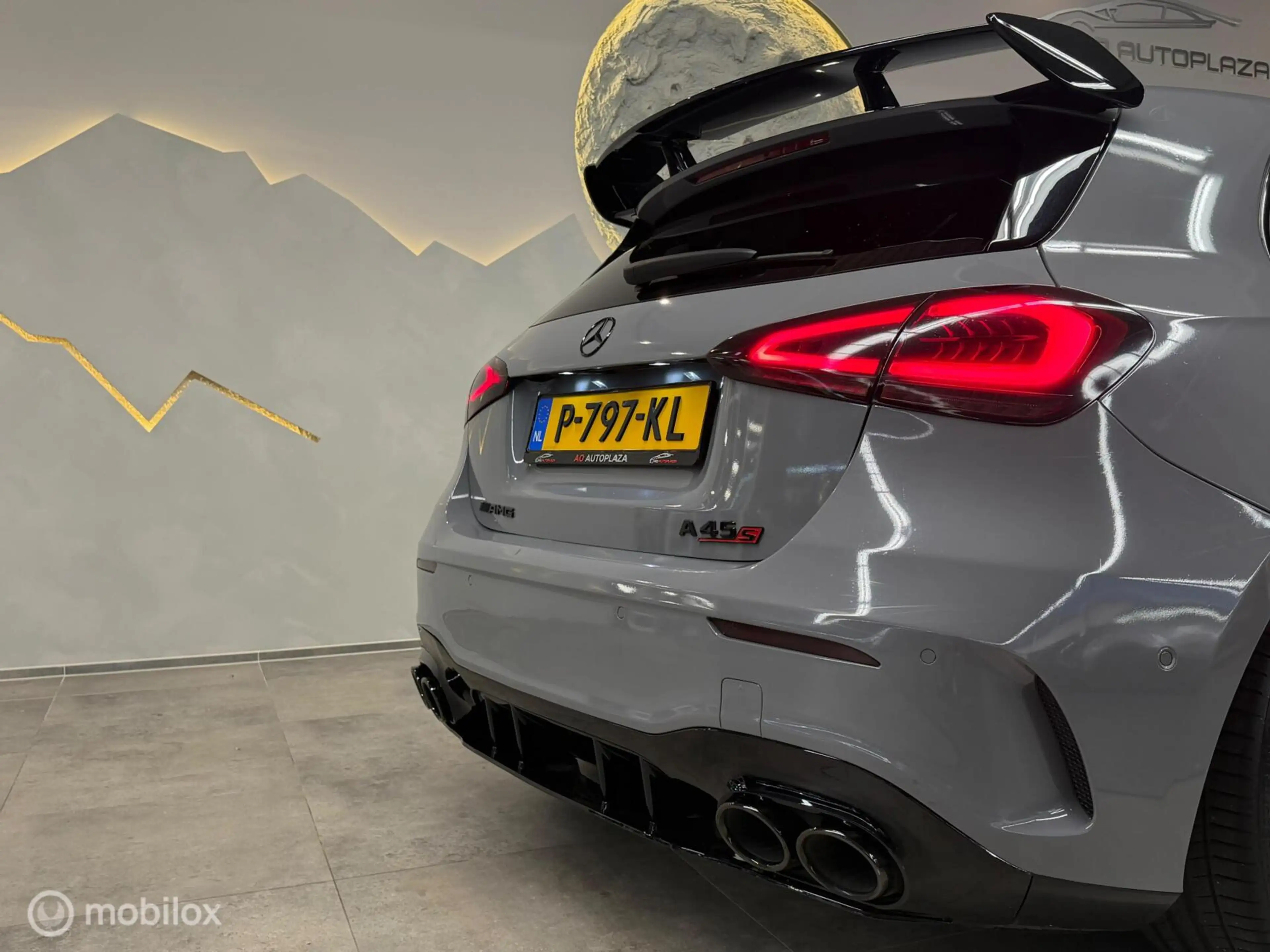 Mercedes-Benz A 35 AMG 4MATIC Edition 1 Panorama/Kuip/Burmester/HUD/Nardo — photo 21