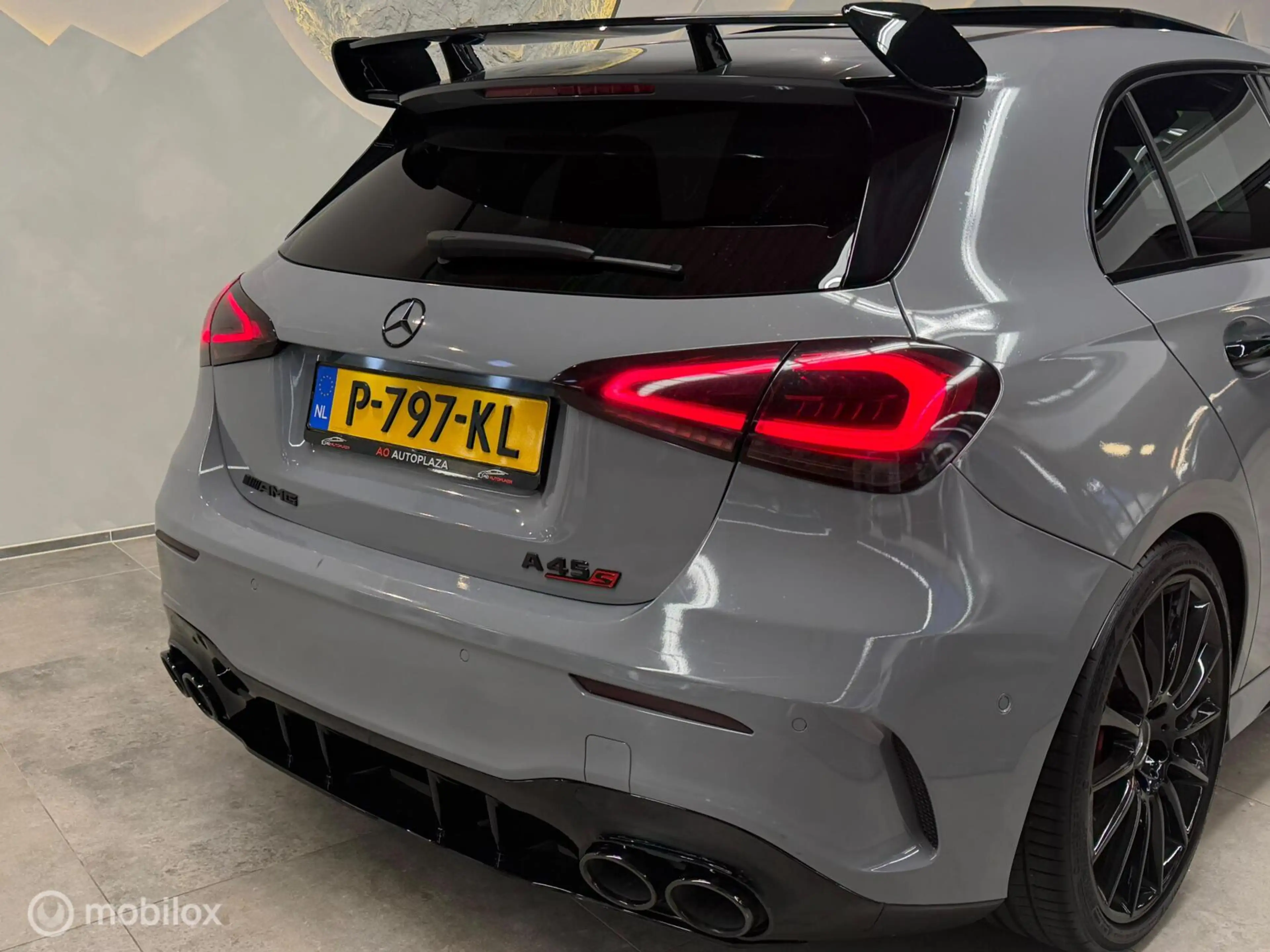 Mercedes-Benz A 35 AMG 4MATIC Edition 1 Panorama/Kuip/Burmester/HUD/Nardo — photo 15
