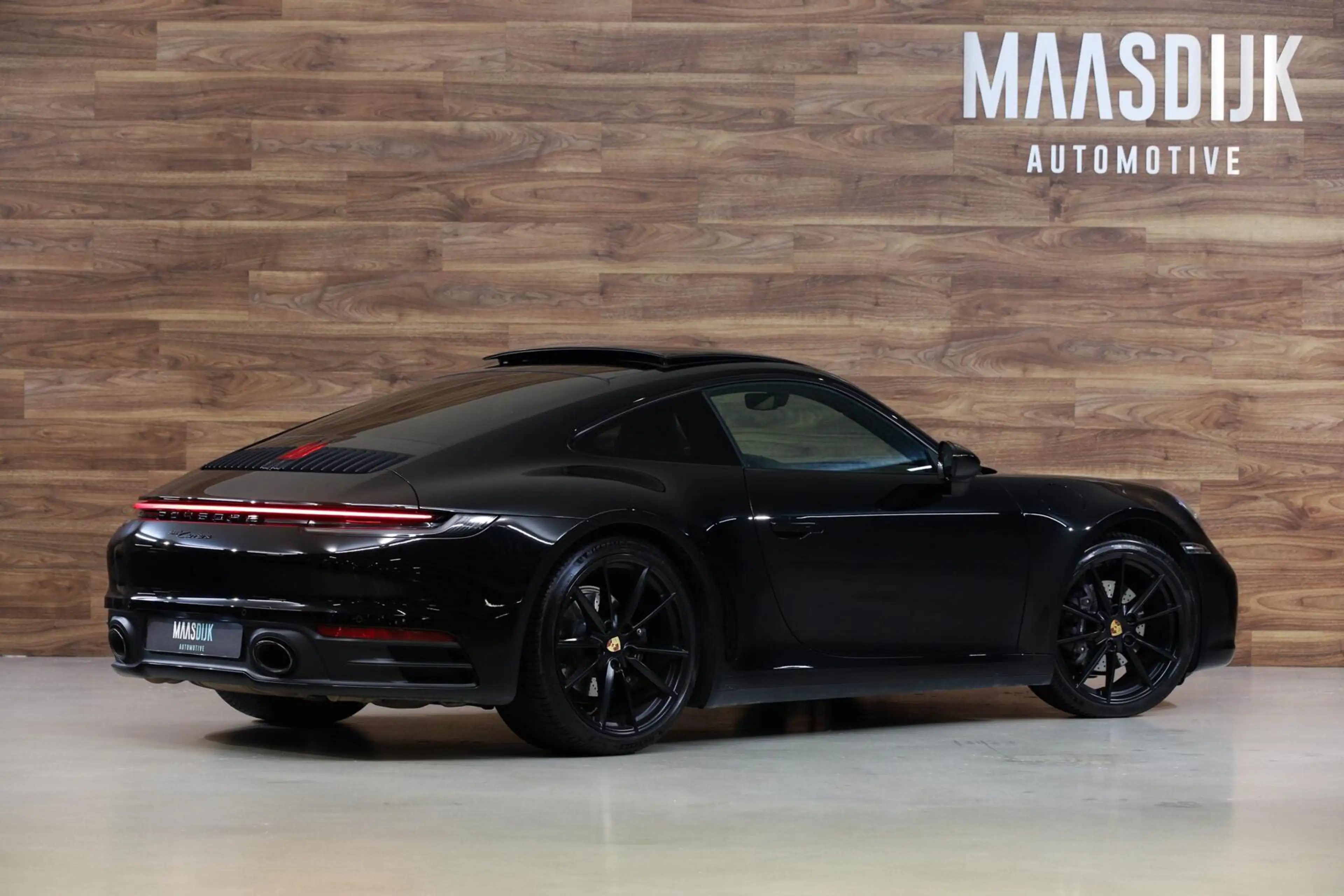 Porsche 992 3.0 Carrera — photo 9
