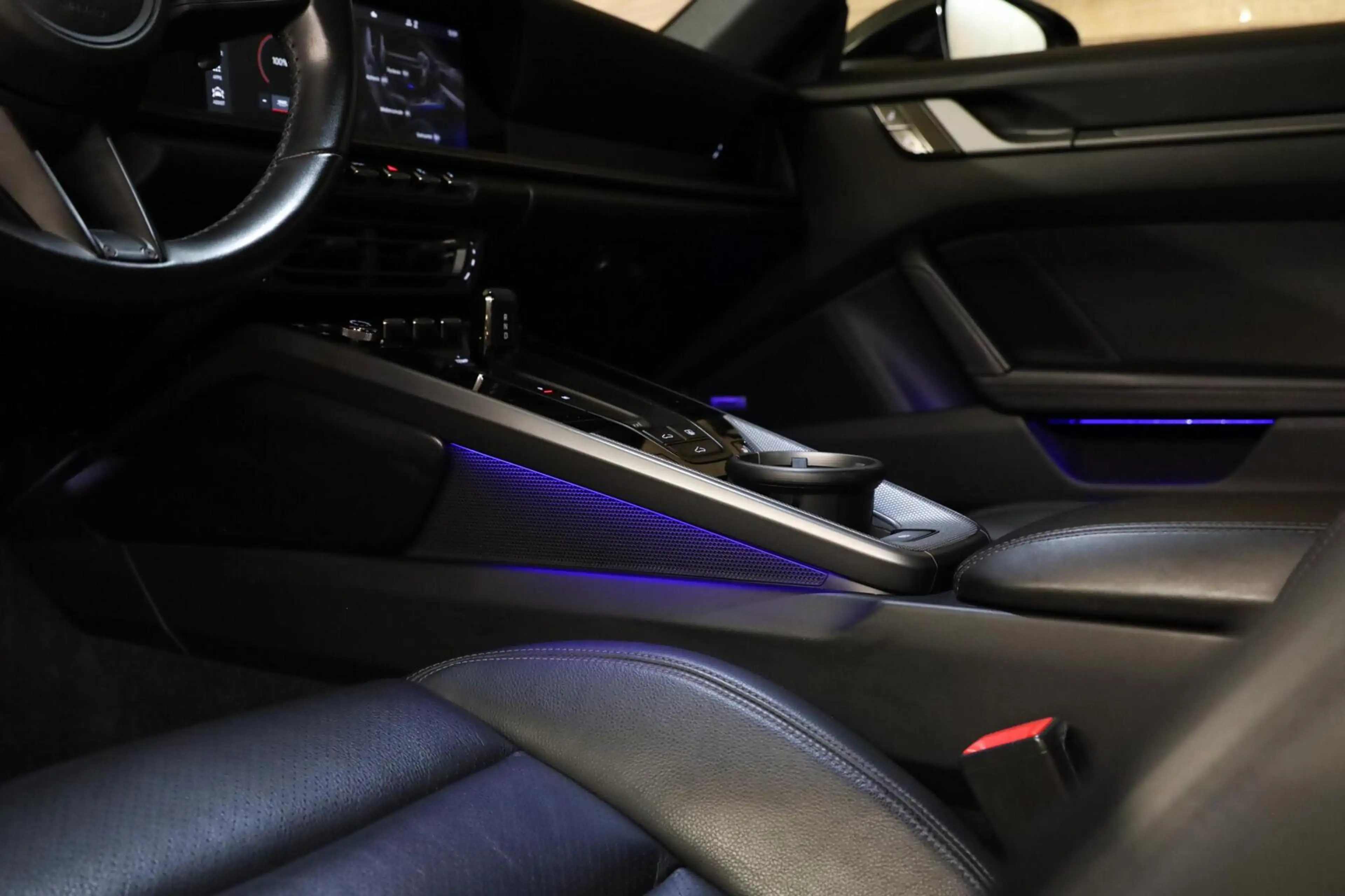 Porsche 992 3.0 Carrera — photo 34