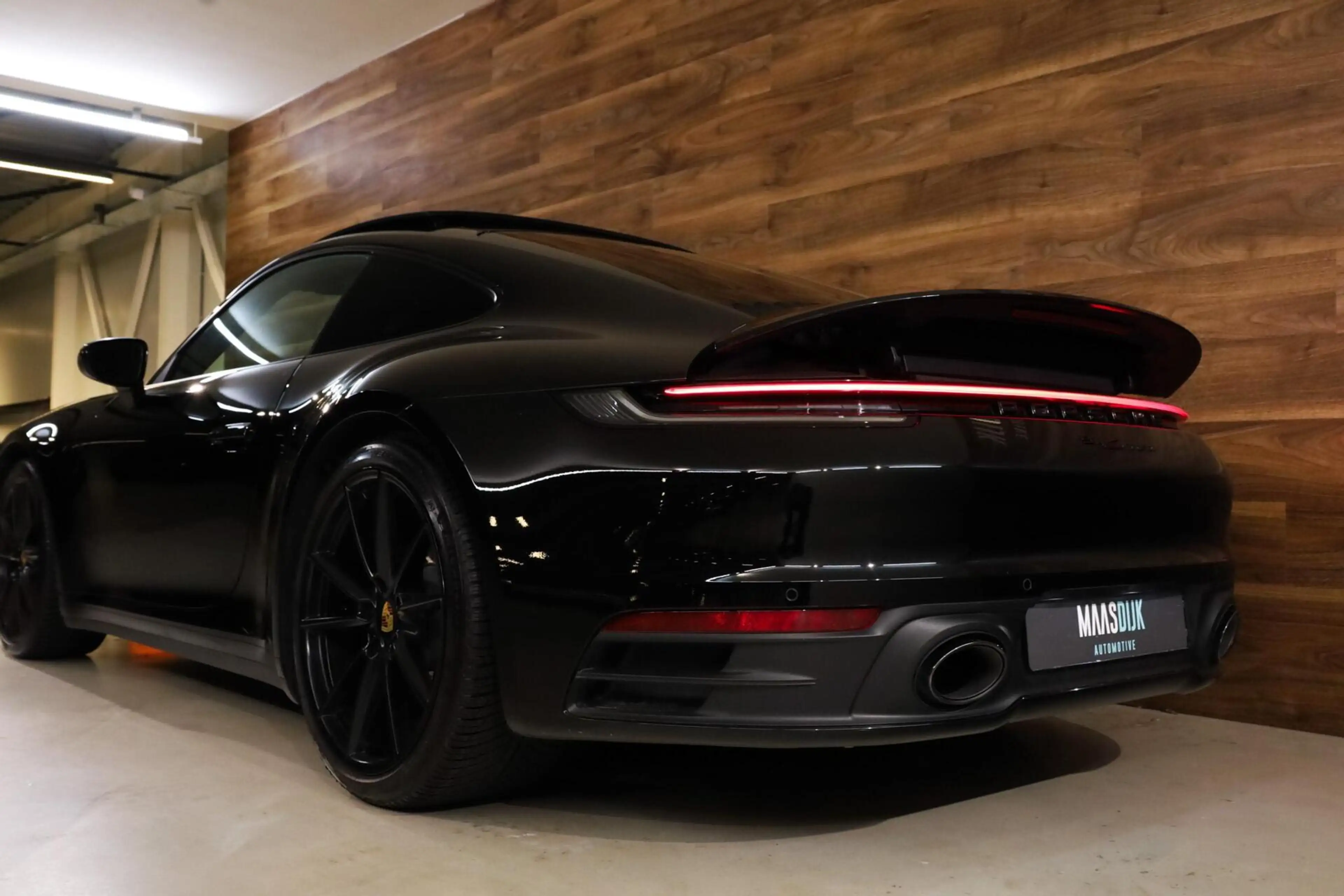 Porsche 992 3.0 Carrera — photo 25